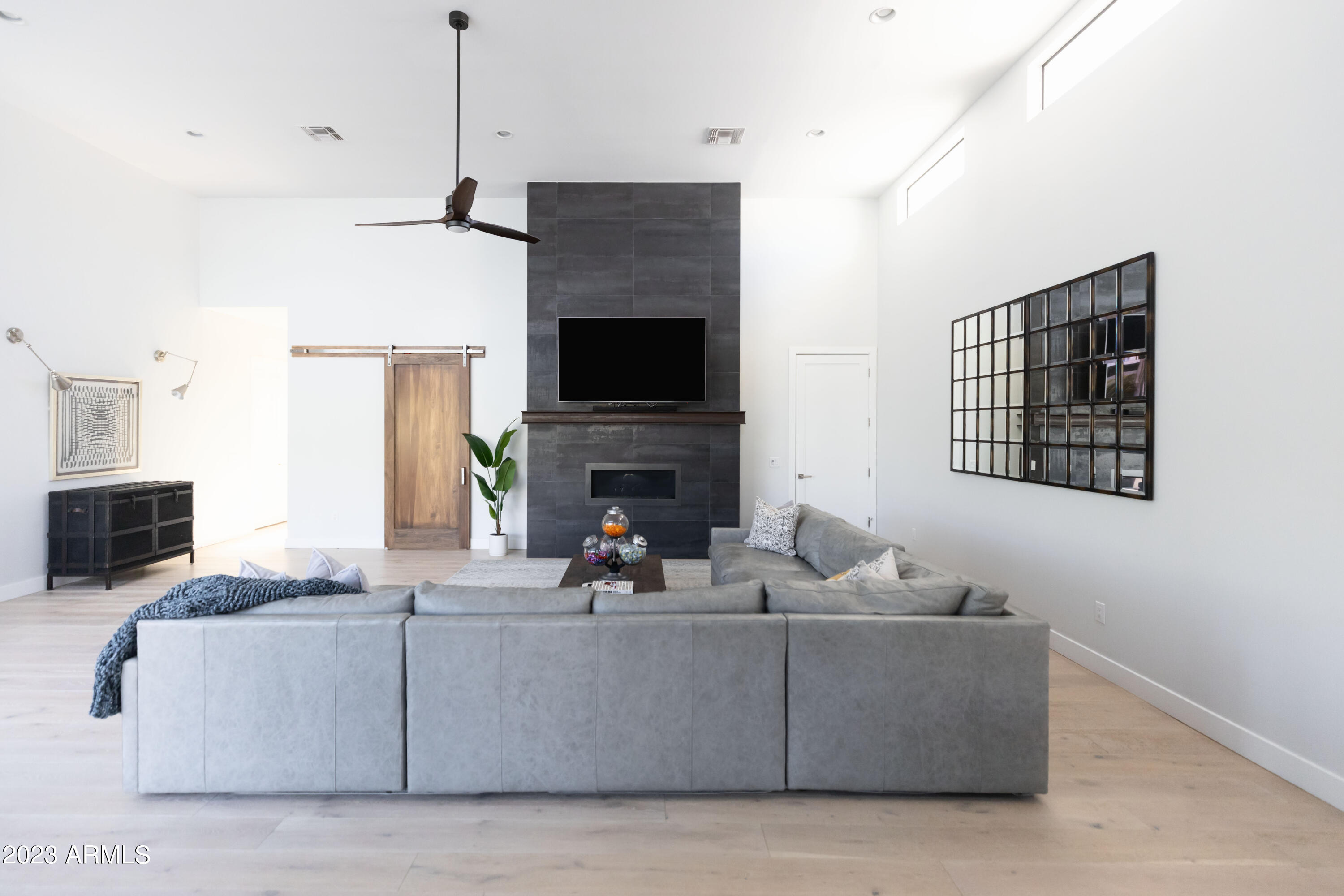 MARION ESTATES - Residential