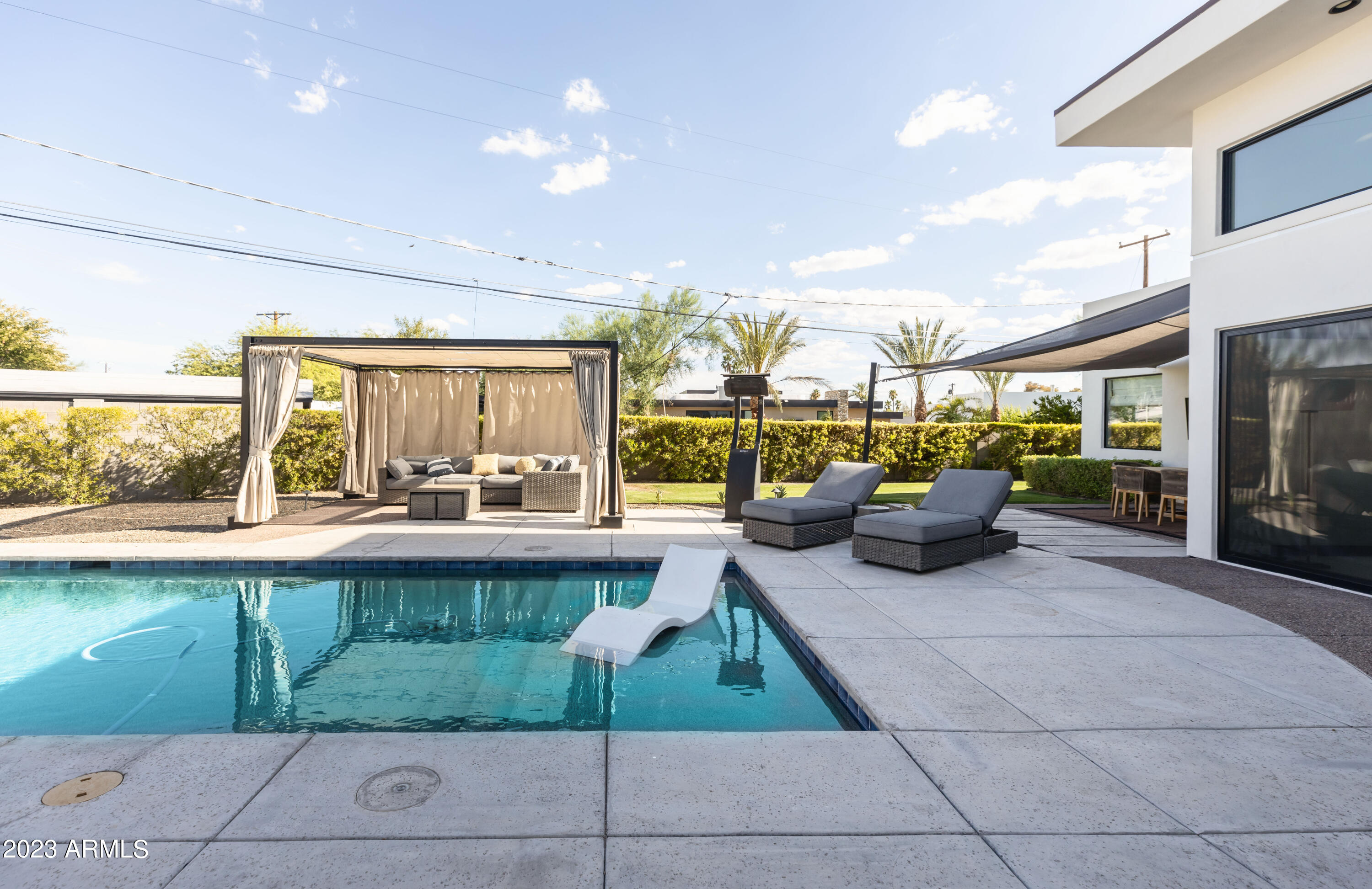 MARION ESTATES - Residential