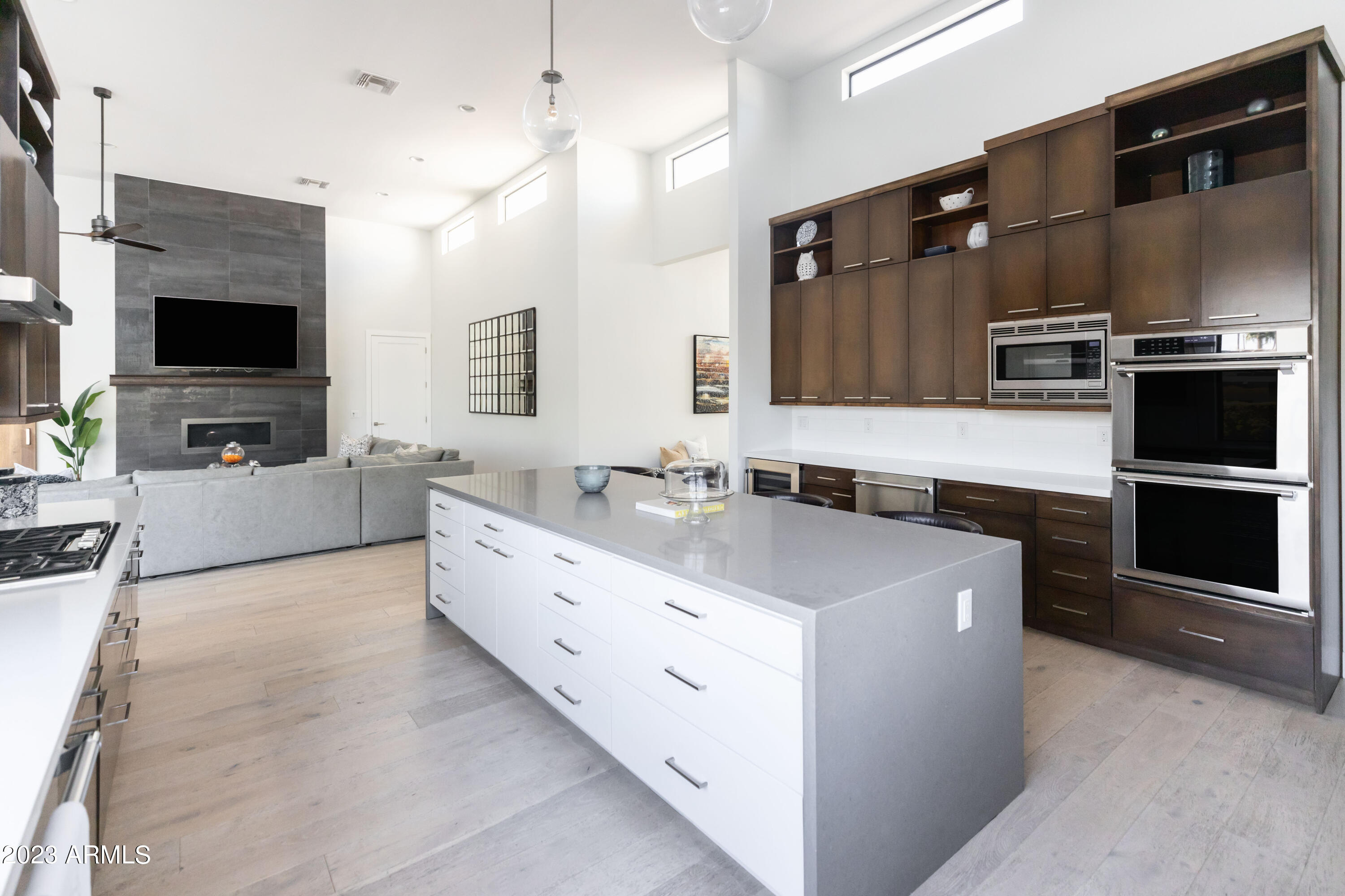 MARION ESTATES - Residential