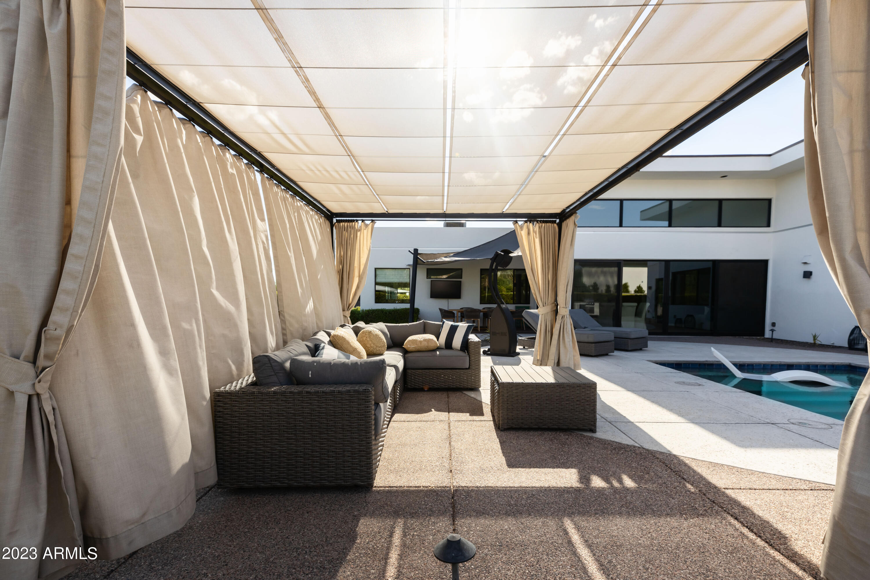 MARION ESTATES - Residential