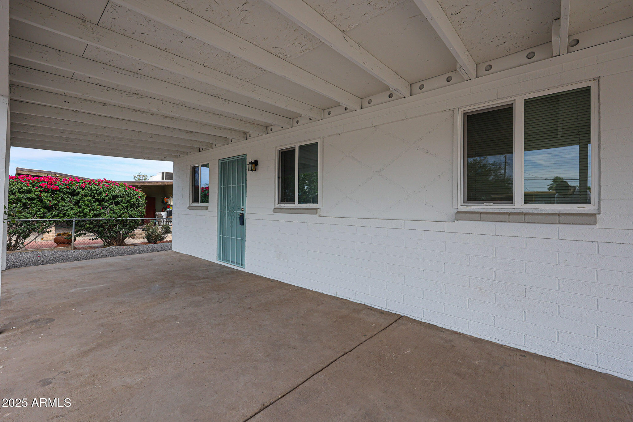 3935 W PALM Lane
