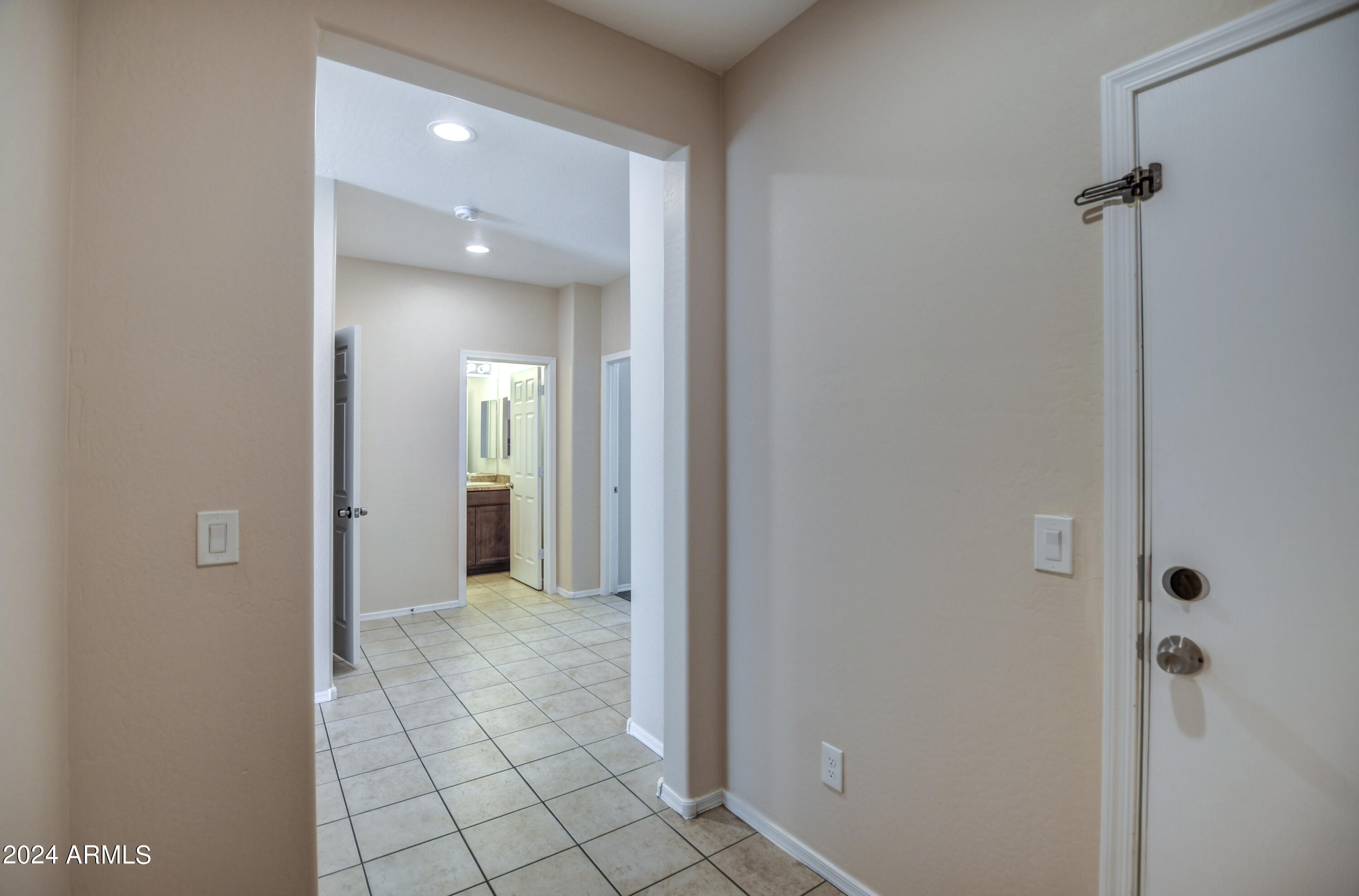 10432 W PAYSON Road