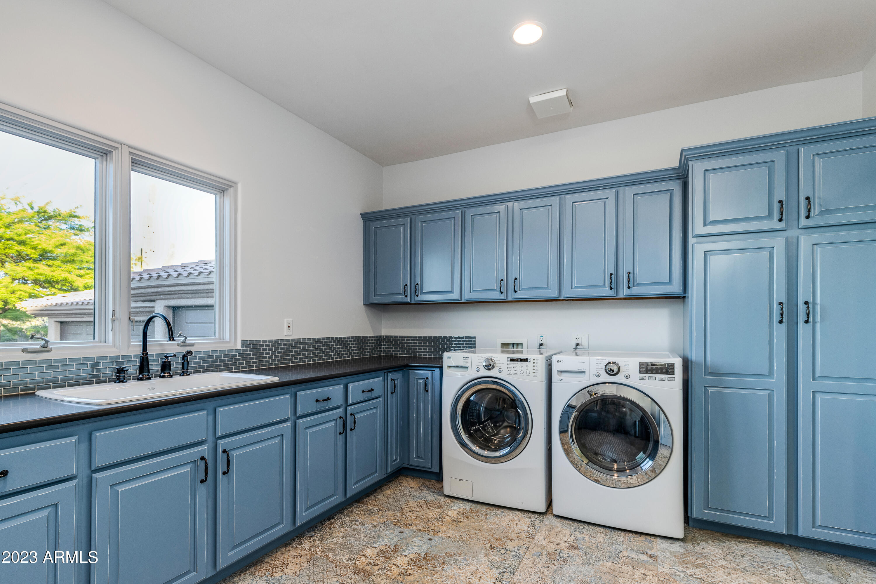 QUAIL RIDGE - Residential