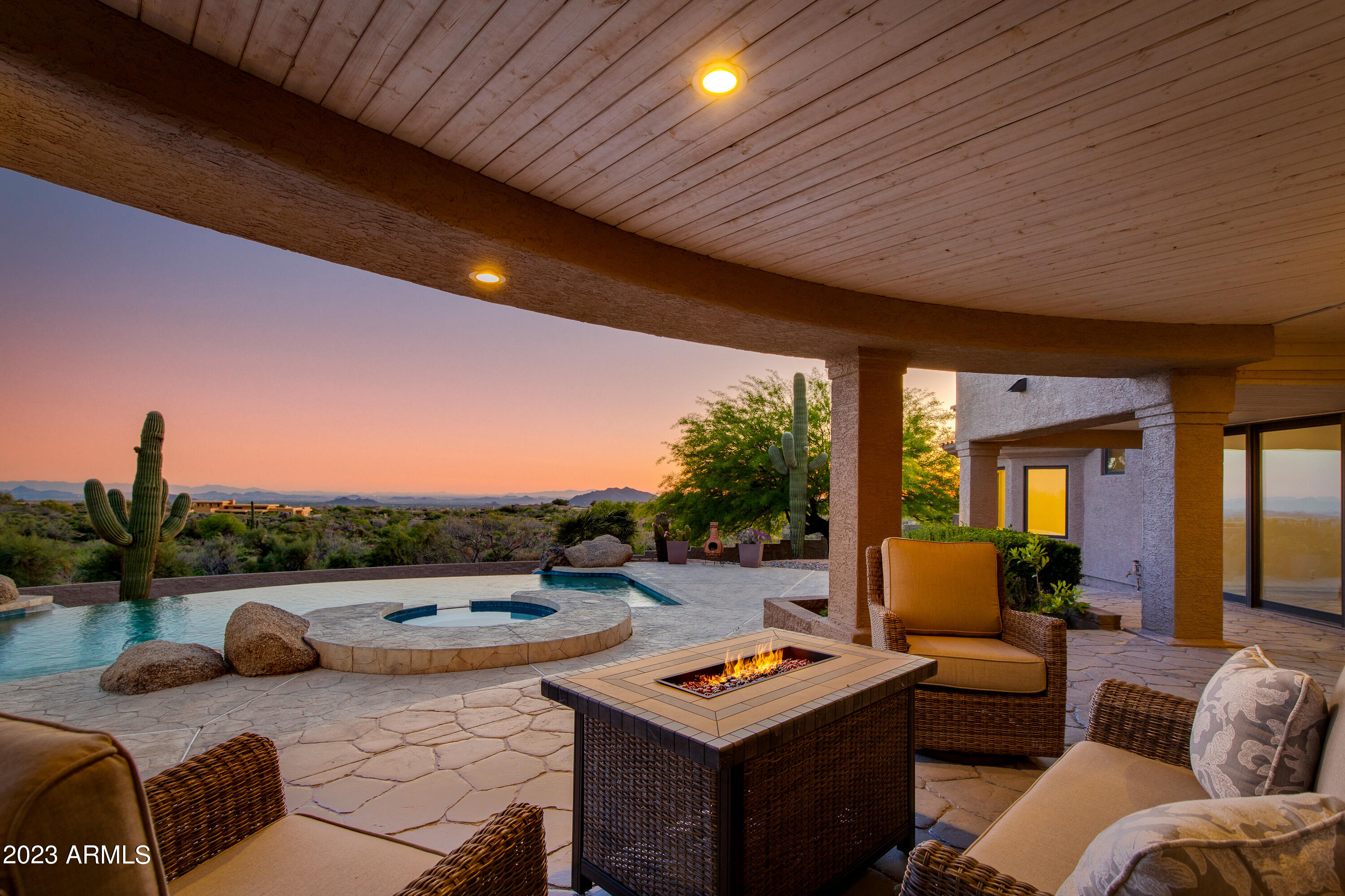 QUAIL RIDGE - Residential