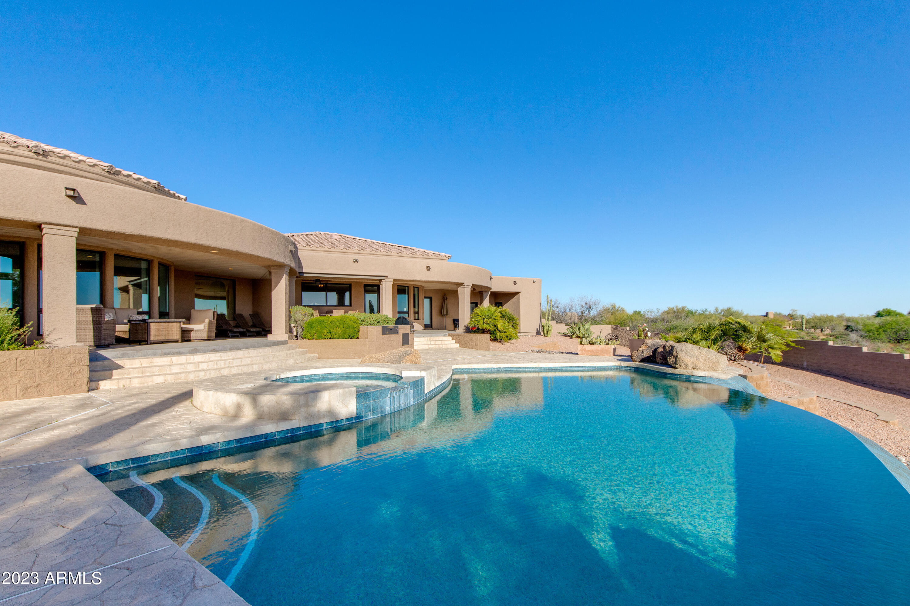 QUAIL RIDGE - Residential