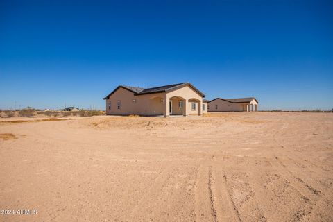 A home in Tonopah