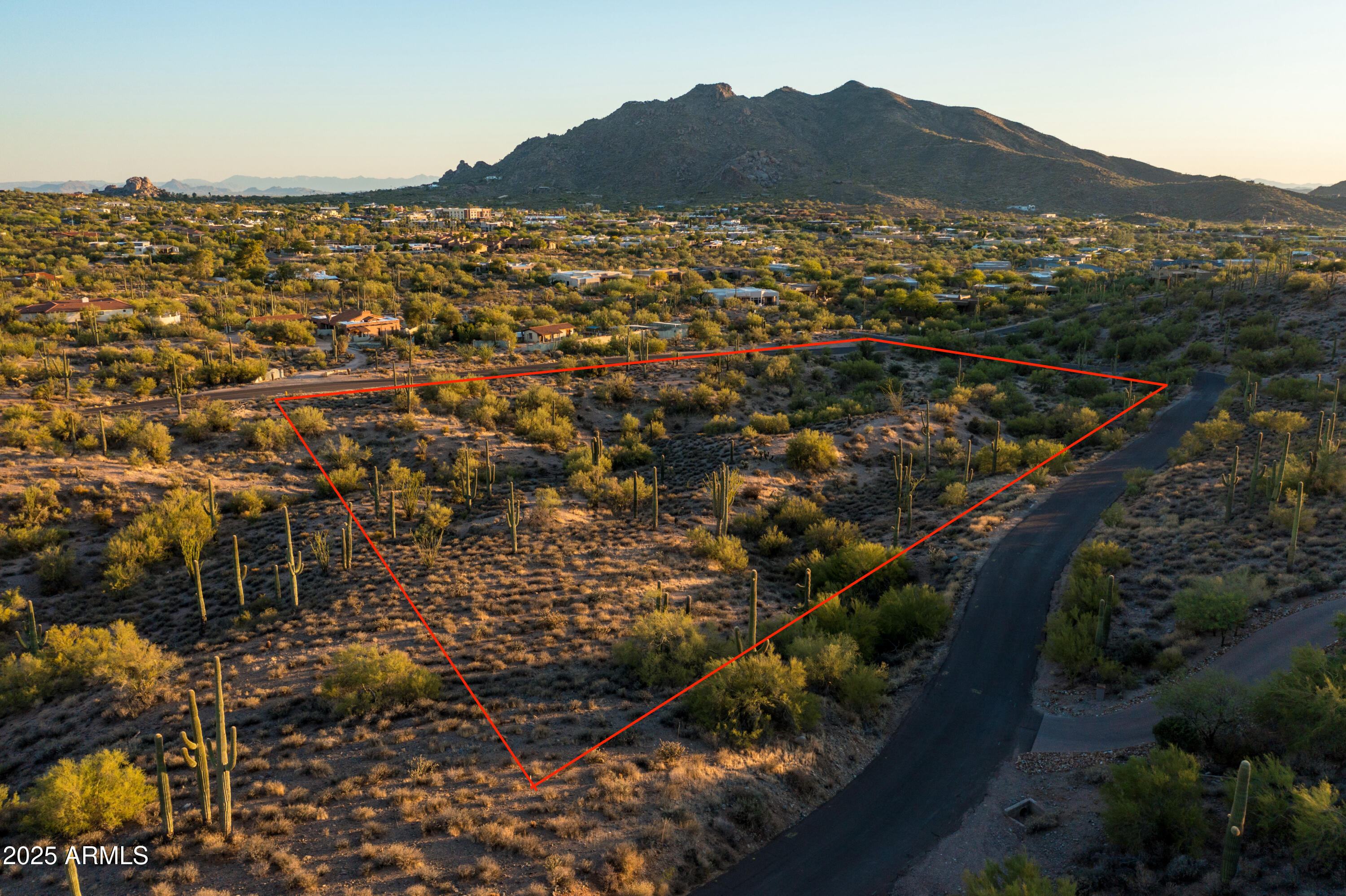 7650 E RISING SUN Road -