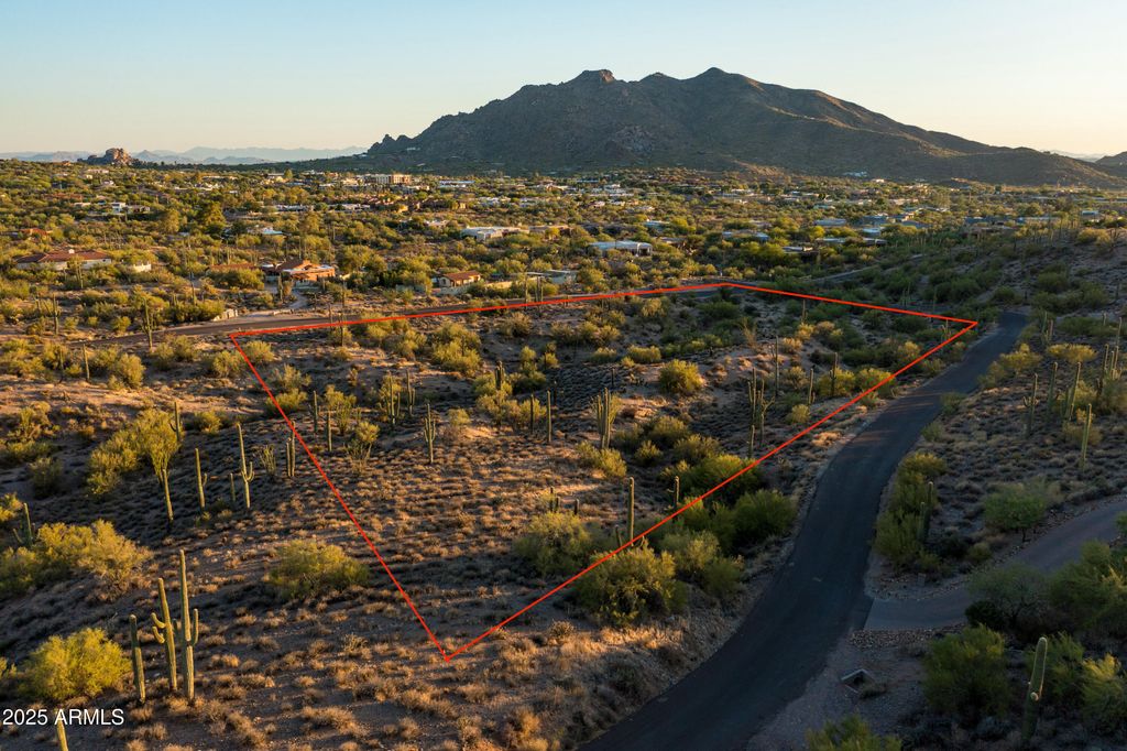 Photo of 7650 E Rising Sun Road #-, Carefree, AZ 85377 (MLS # 6935198)