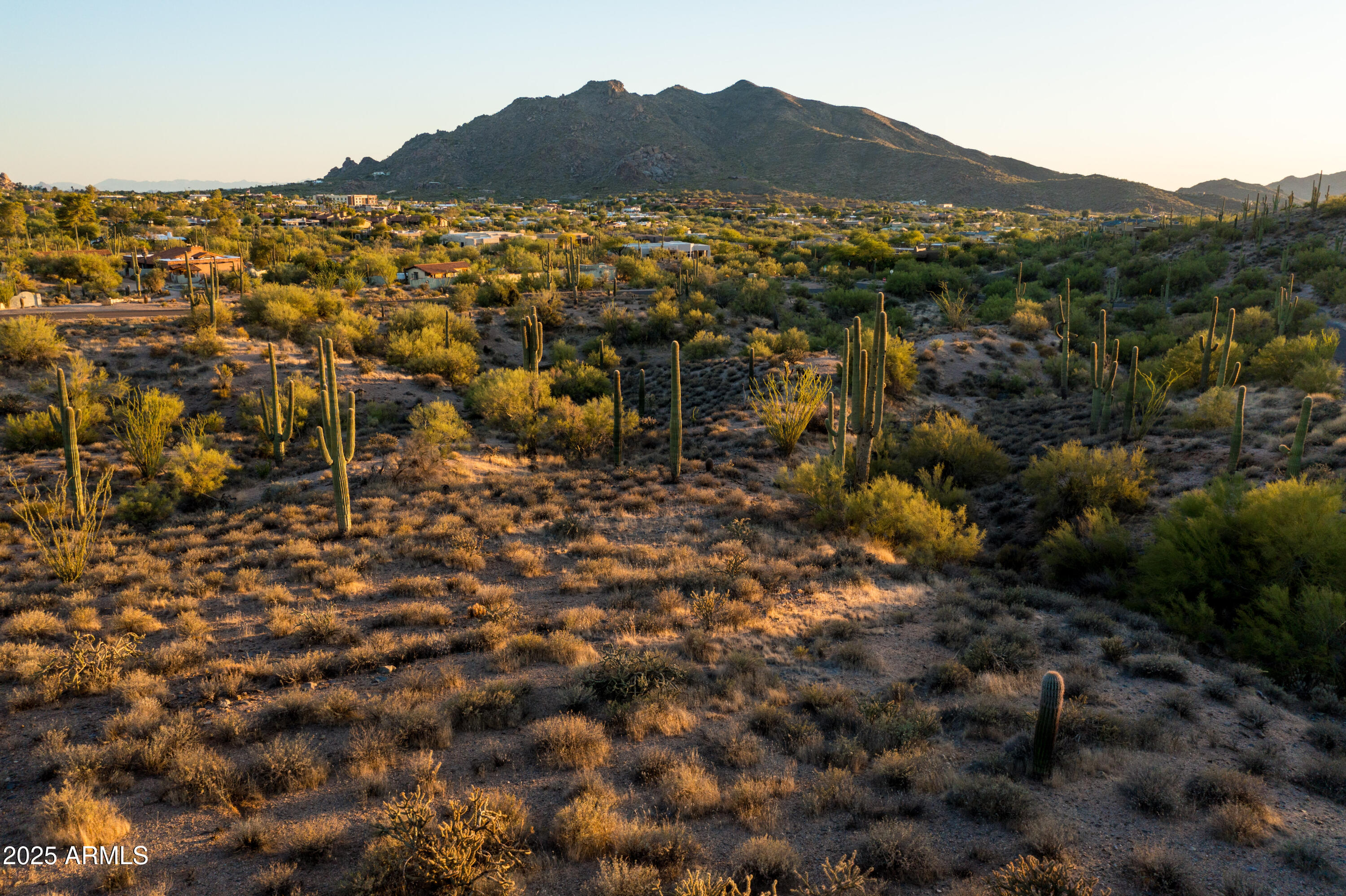 7650 E RISING SUN Road -