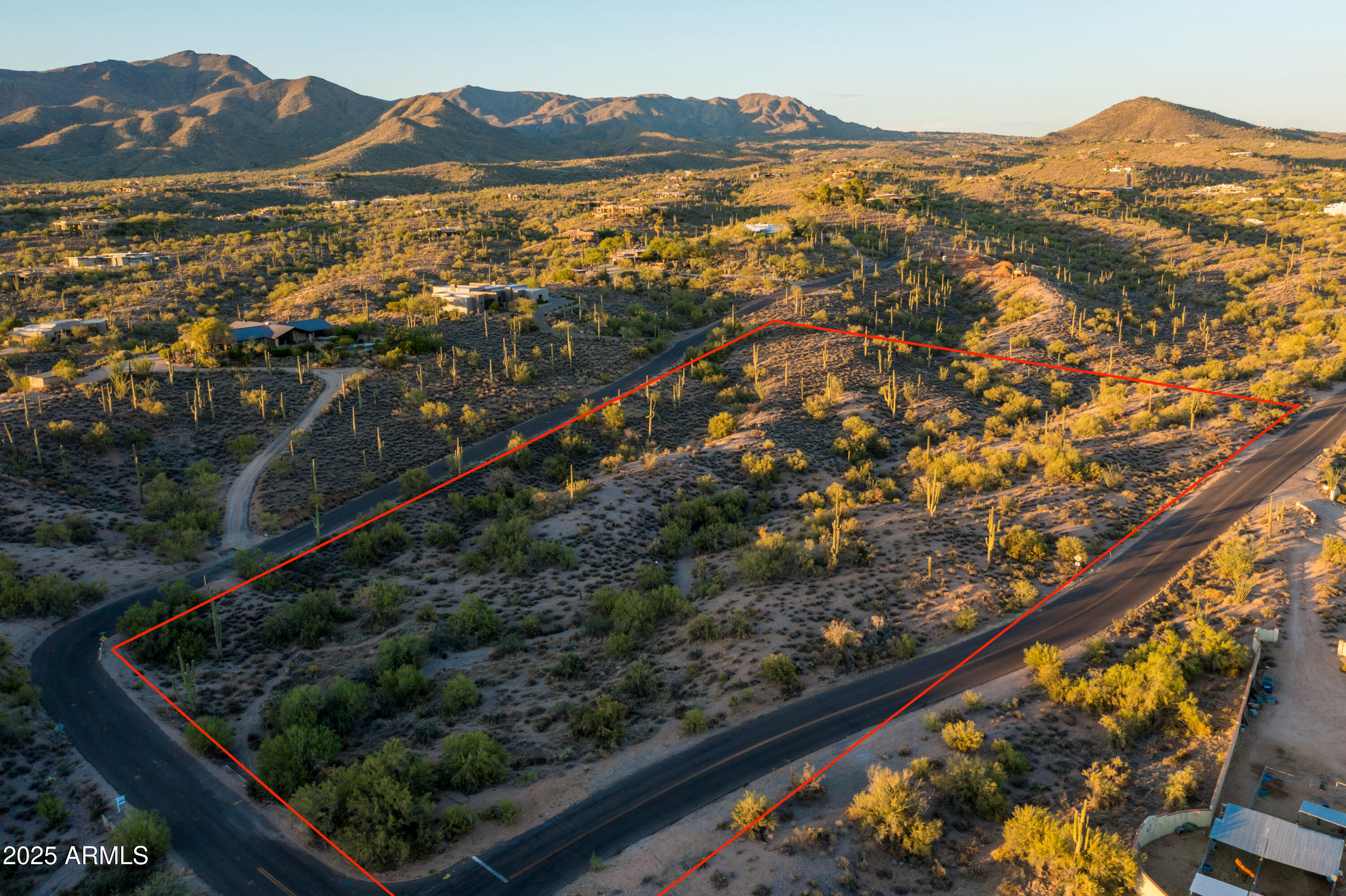 7650 E RISING SUN Road -