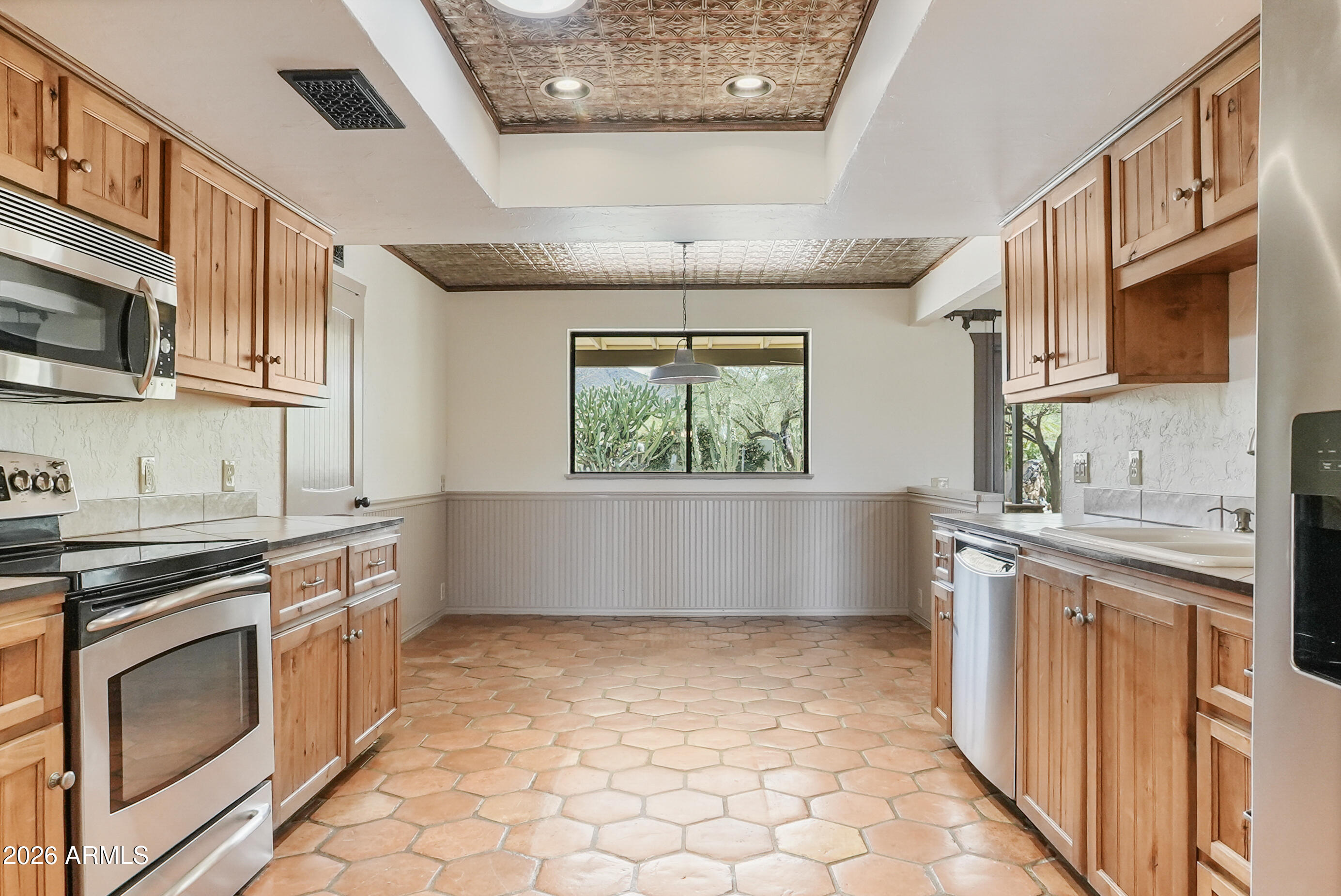 No HOA - Residential