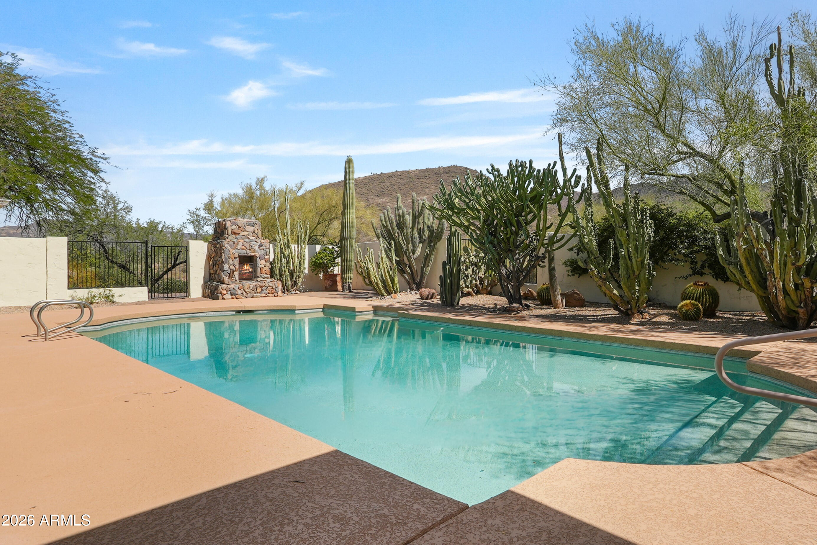 No HOA - Residential