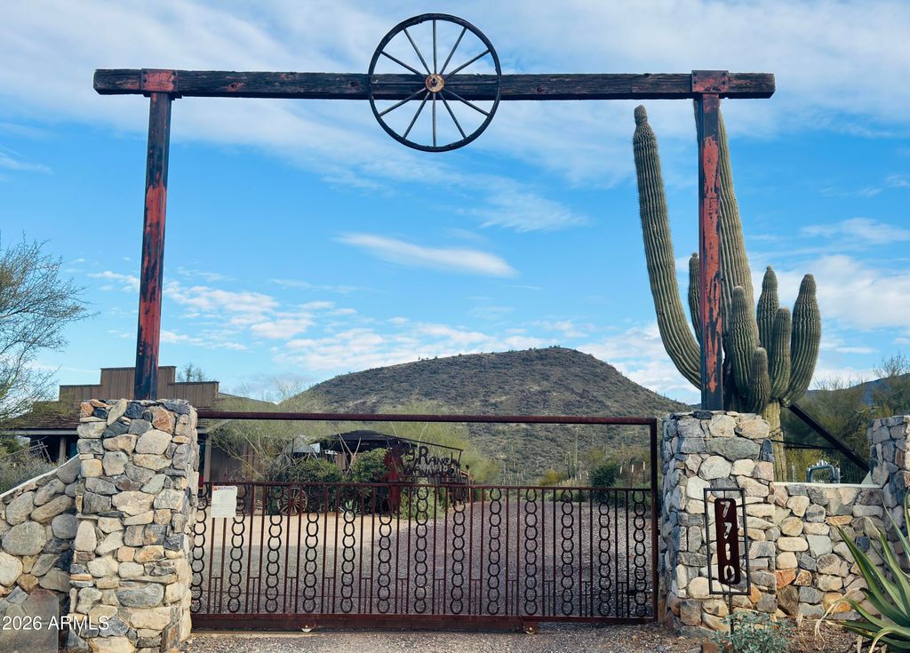 Photo of 7710 E Arroyo Road, Cave Creek, AZ 85331 (MLS # 7017138)