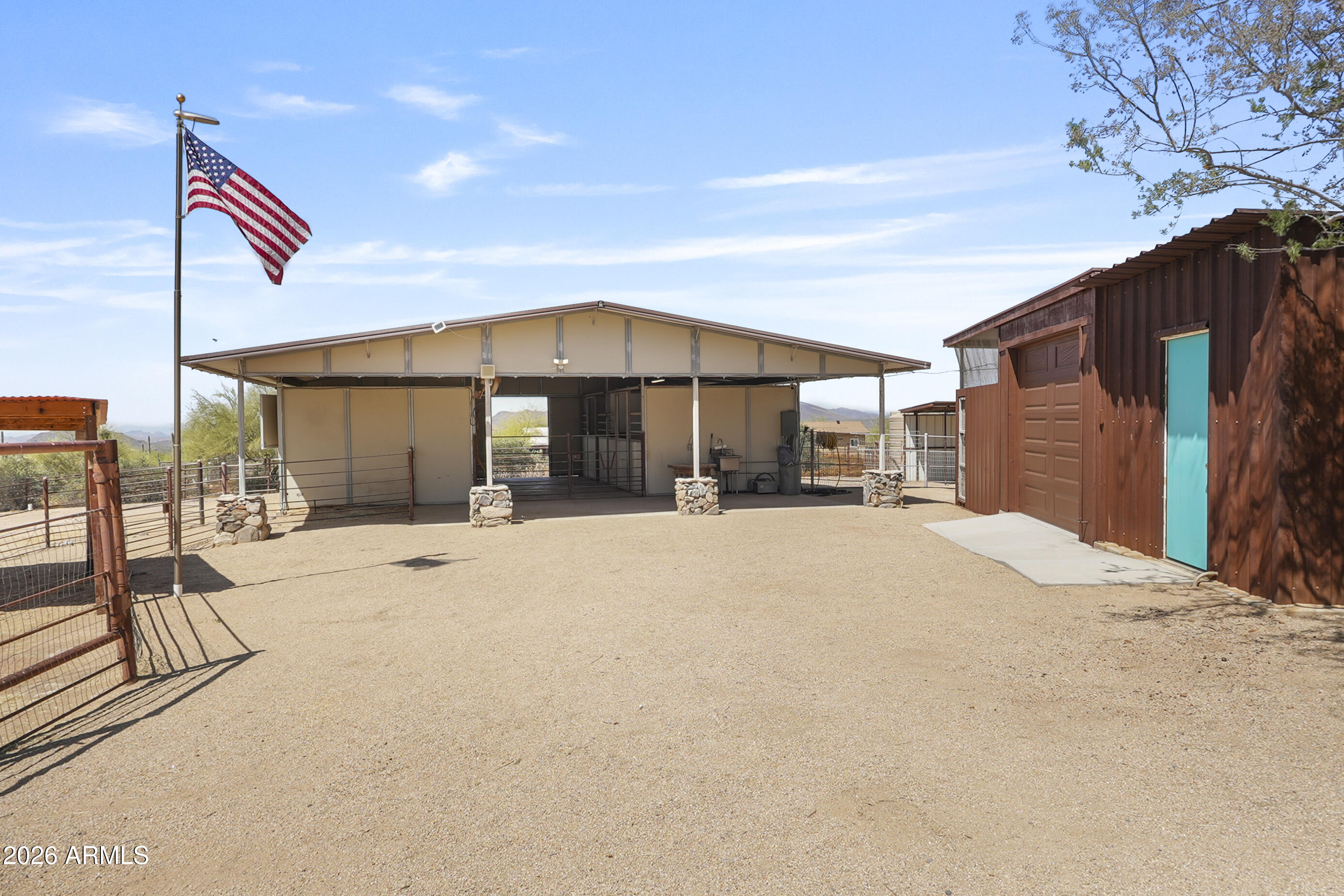 No HOA - Residential