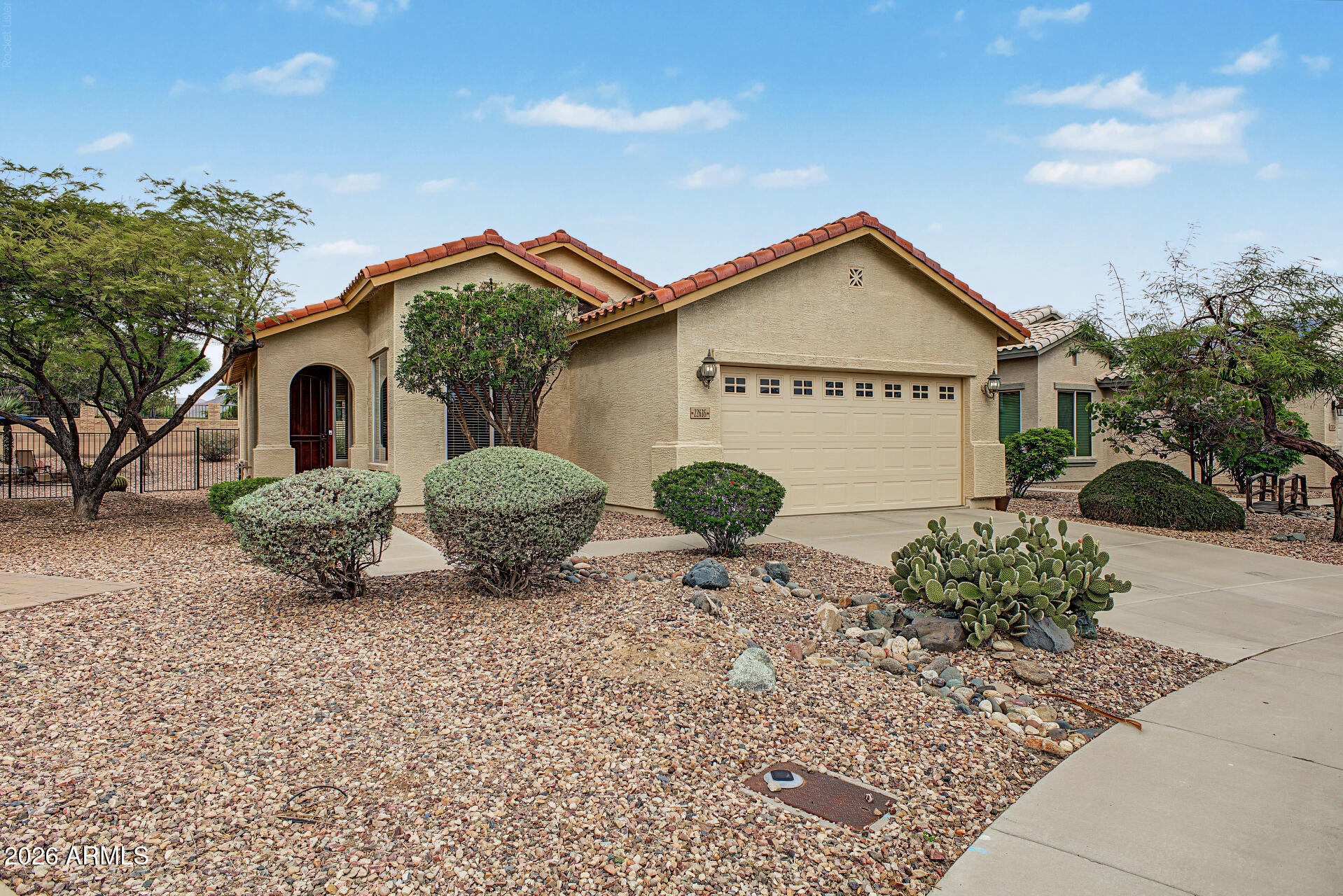 22636 W MOONLIGHT Path