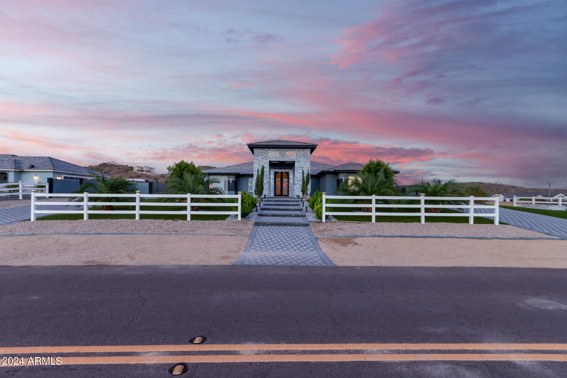 12 E Quartz Rock Road