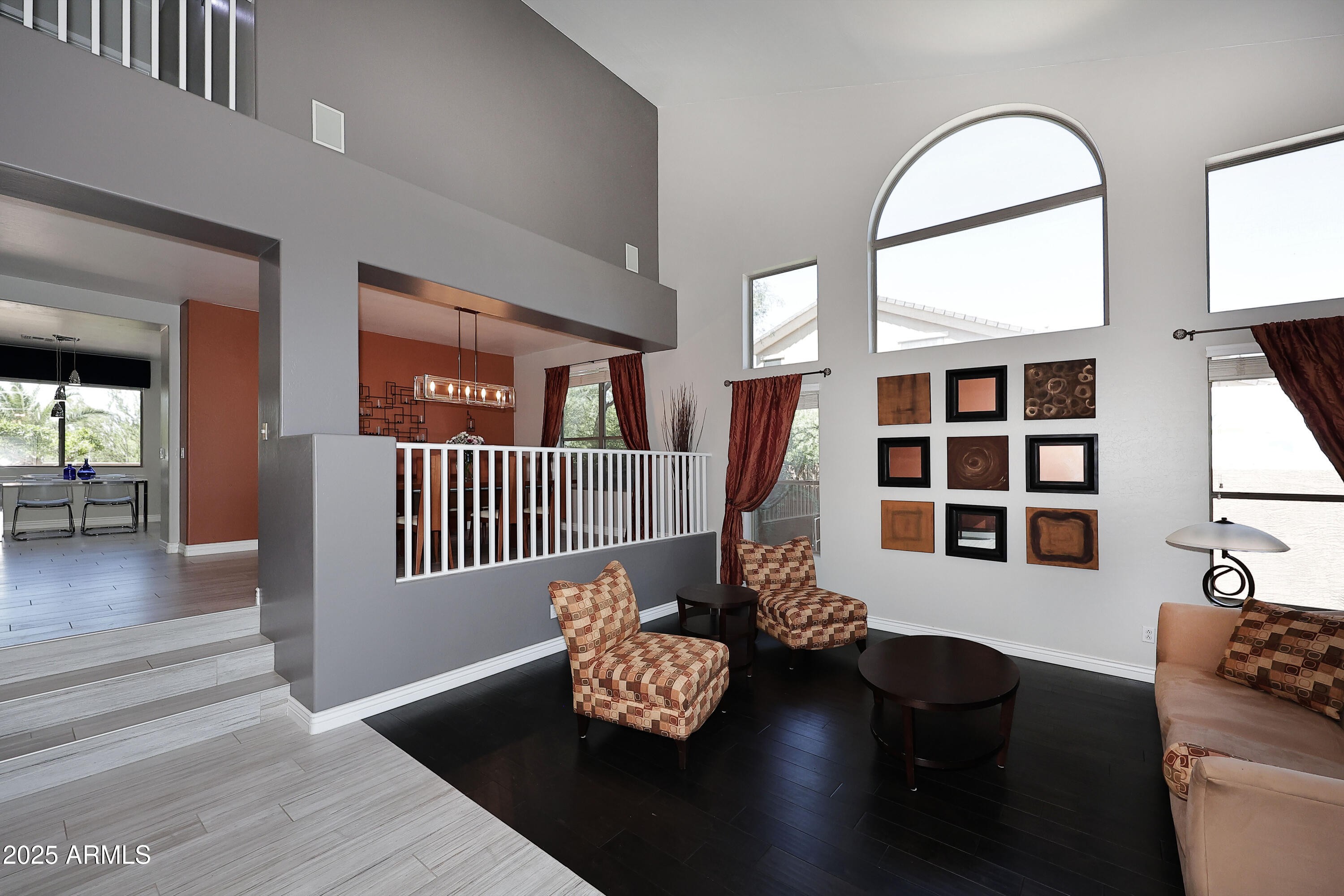 6937 W JACKRABBIT Lane