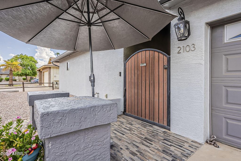 Photo of 2103 W Palomino Drive, Chandler, AZ 85224 (MLS # 6919402)