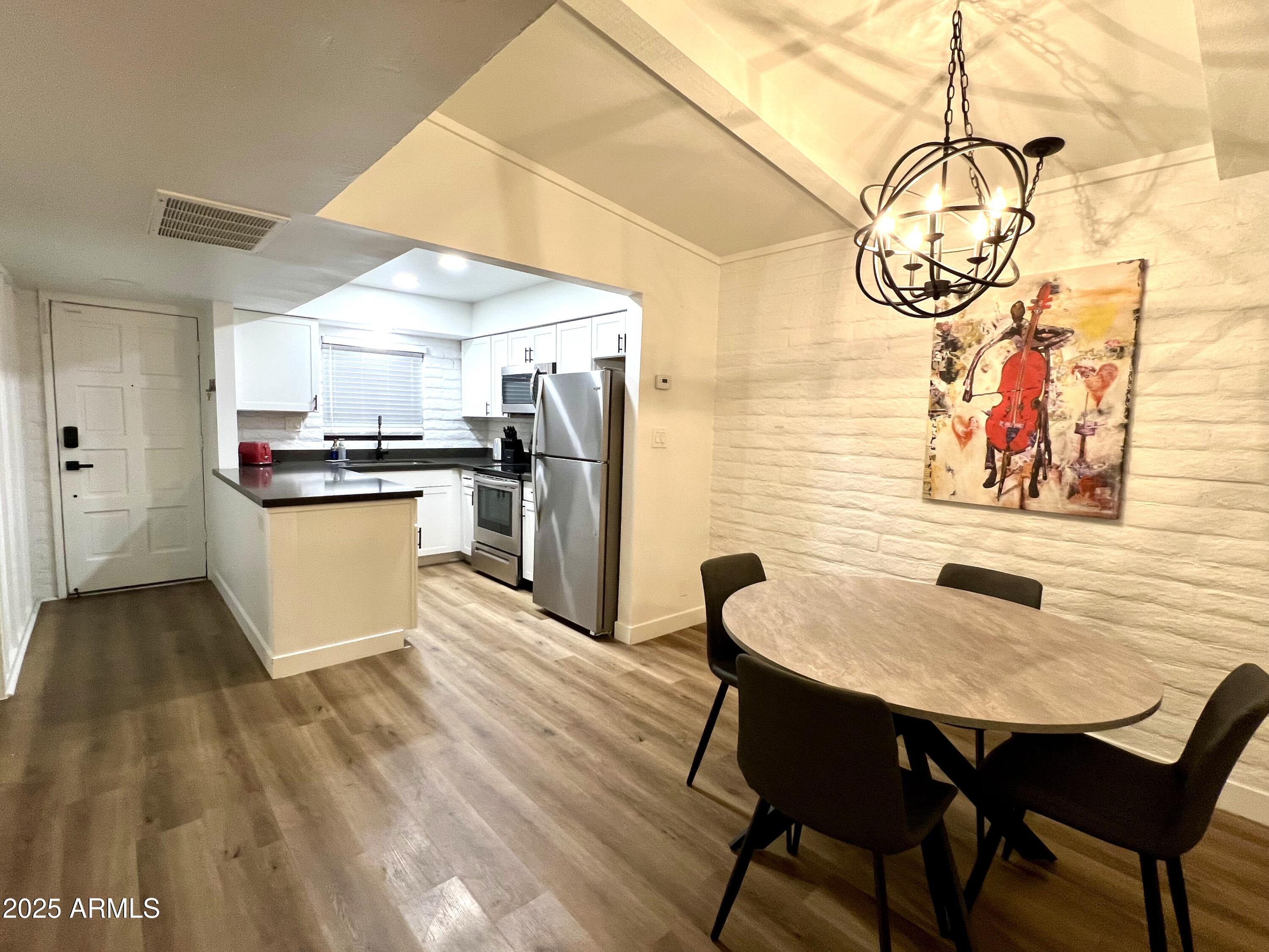 3046 N 32ND Street 333