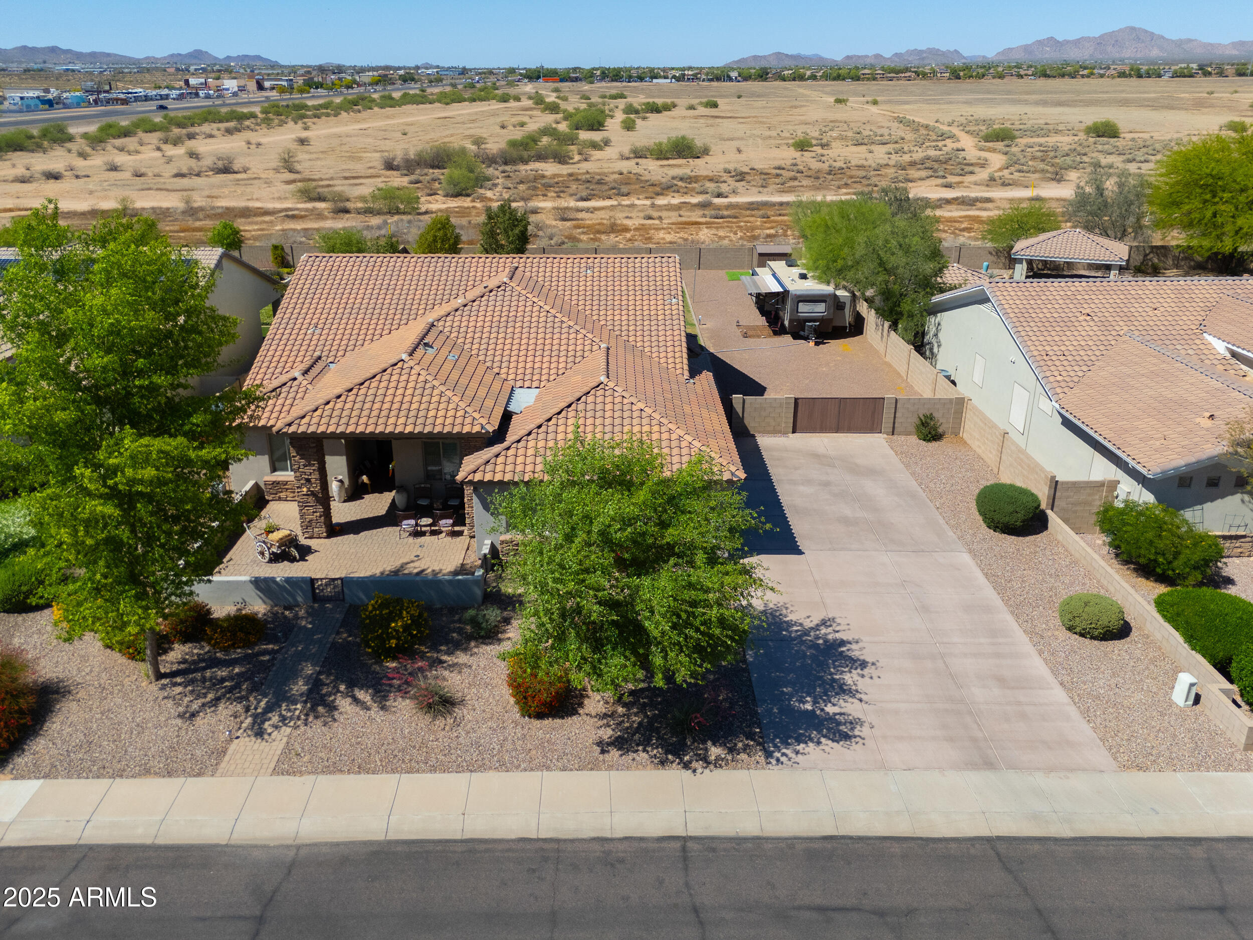 226 W Crimson Sky Court