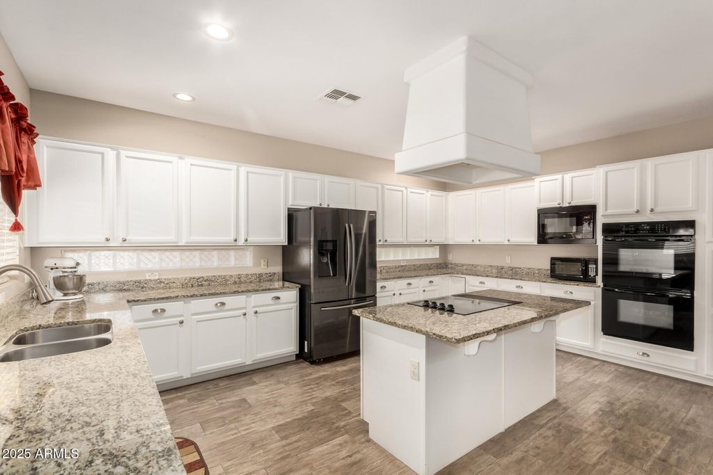 Photo of 13313 W Palo Verde Drive, Litchfield Park, AZ 85340 (MLS # 6849819)