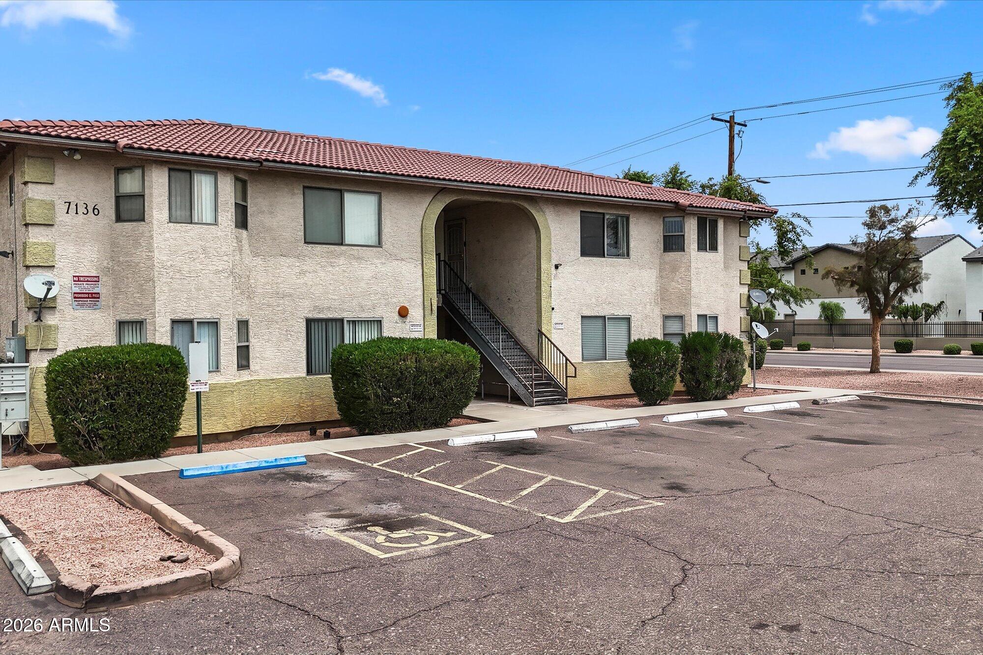 7130-7136 N 27th Avenue 1-4