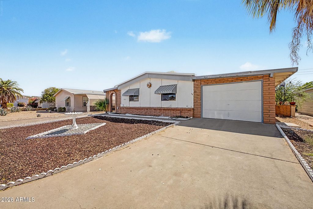 Photo of 17615 N 15th Place, Phoenix, AZ 85022 (MLS # 7053461)
