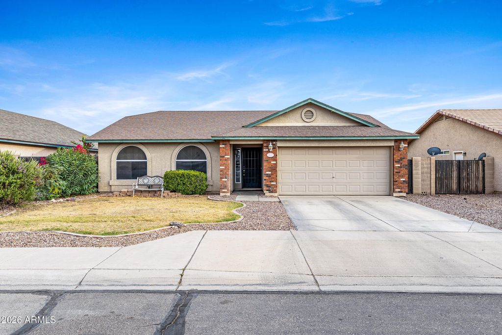 Photo of 4387 E Meadow West Lane, San Tan Valley, AZ 85140 (MLS # 7031043)