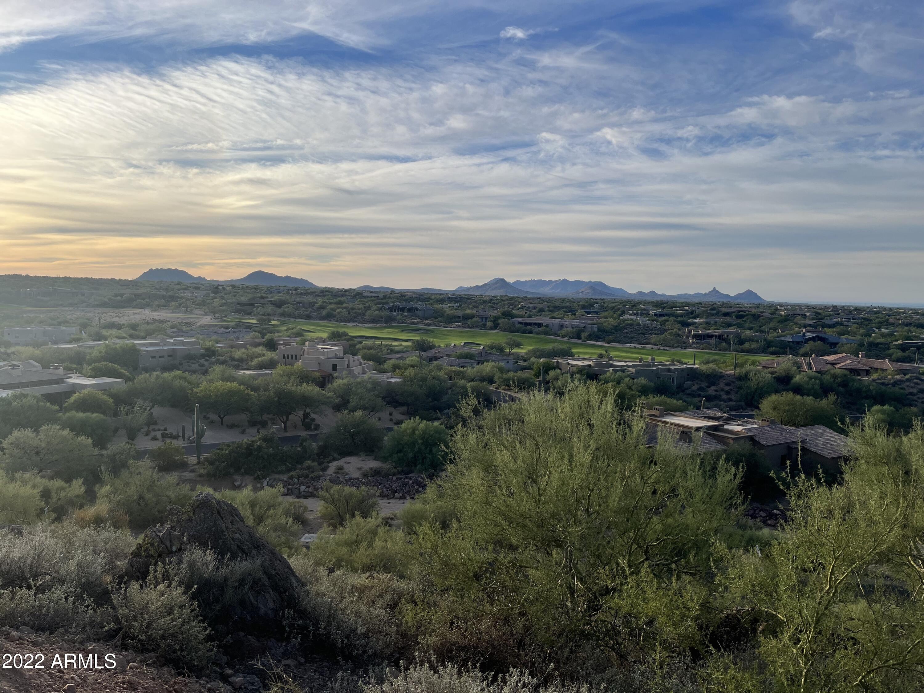 LONE MOUNTAIN - Land