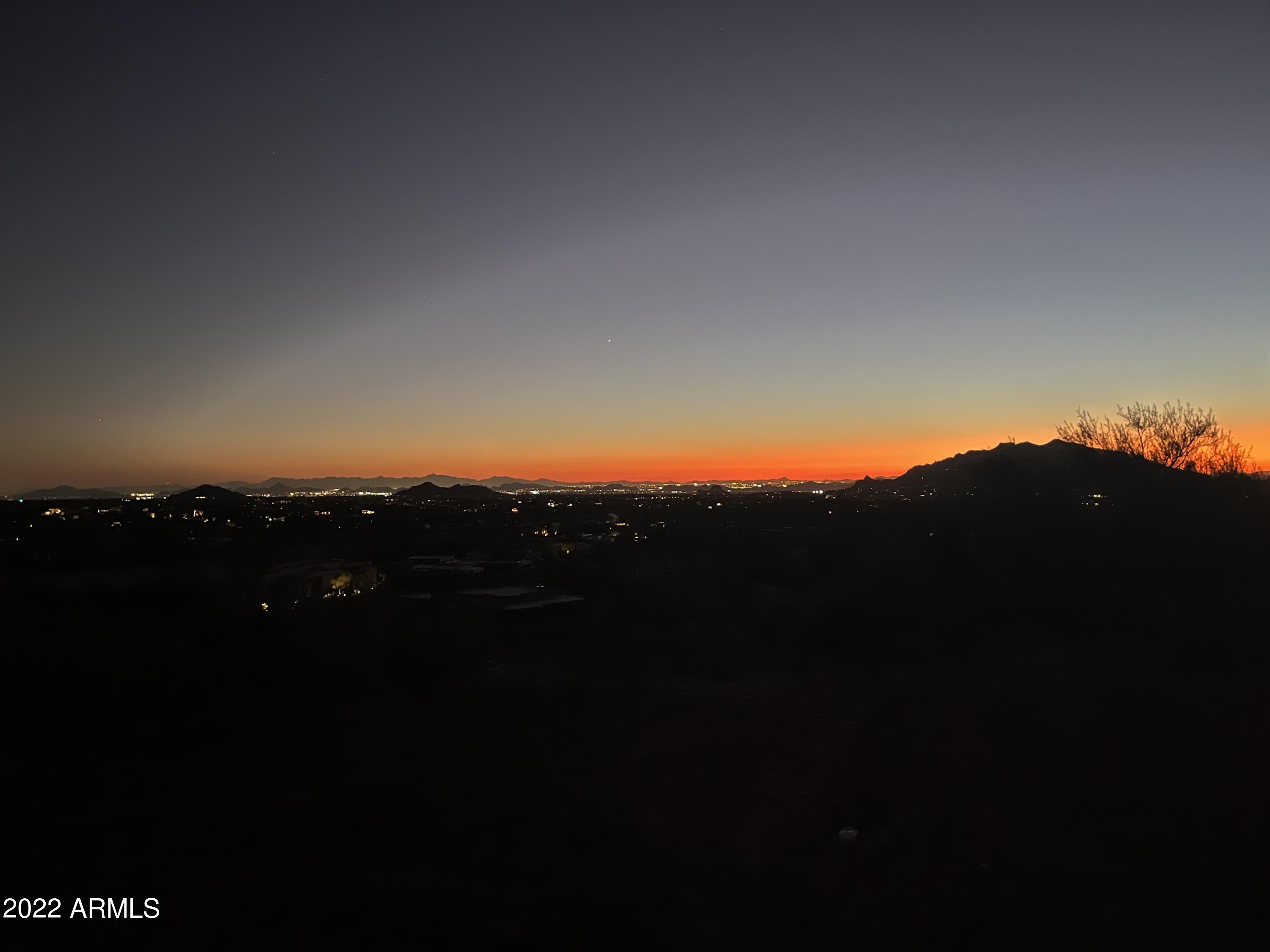 LONE MOUNTAIN - Land