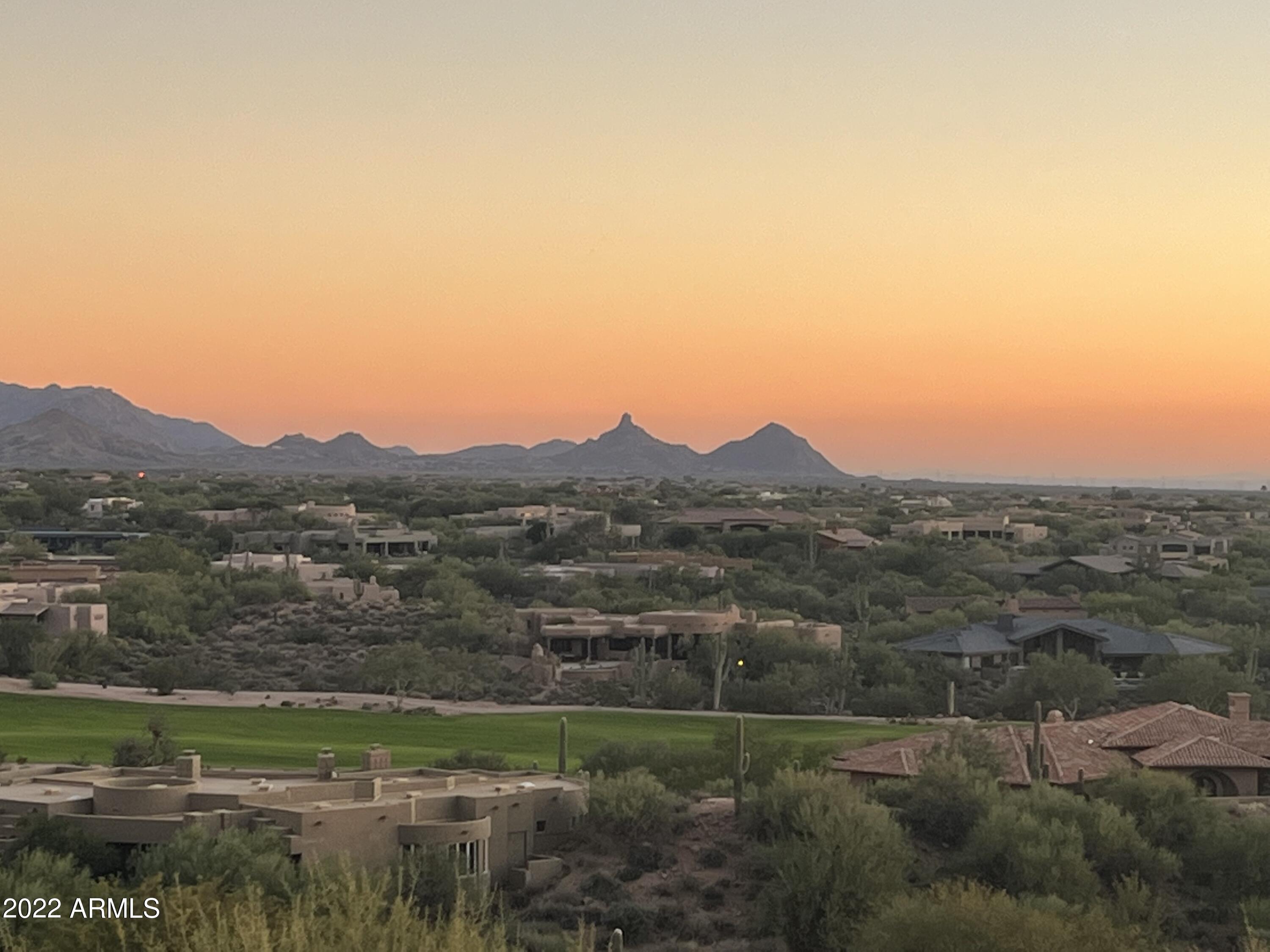 LONE MOUNTAIN - Land