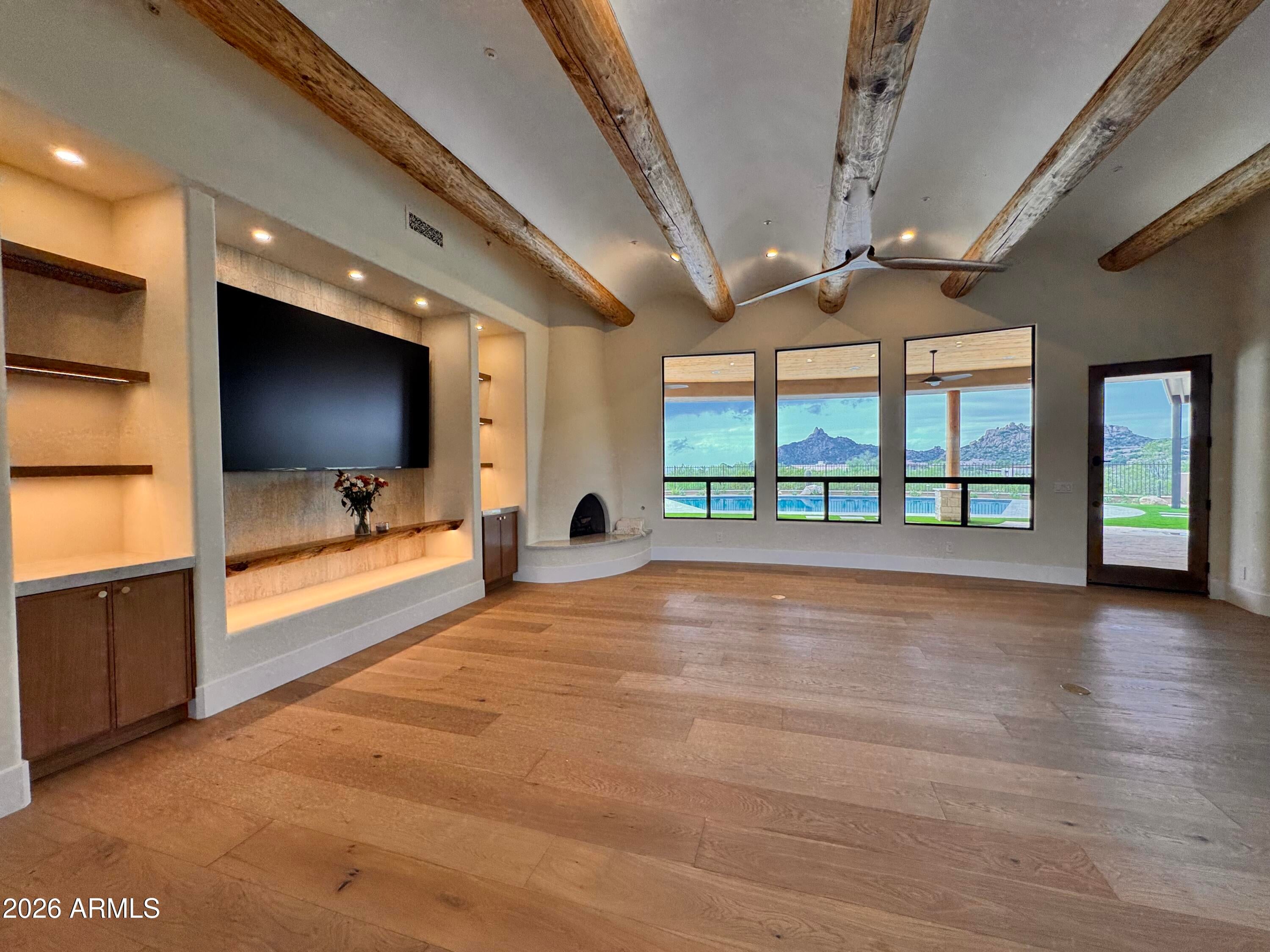 11212 E AJAVE Drive