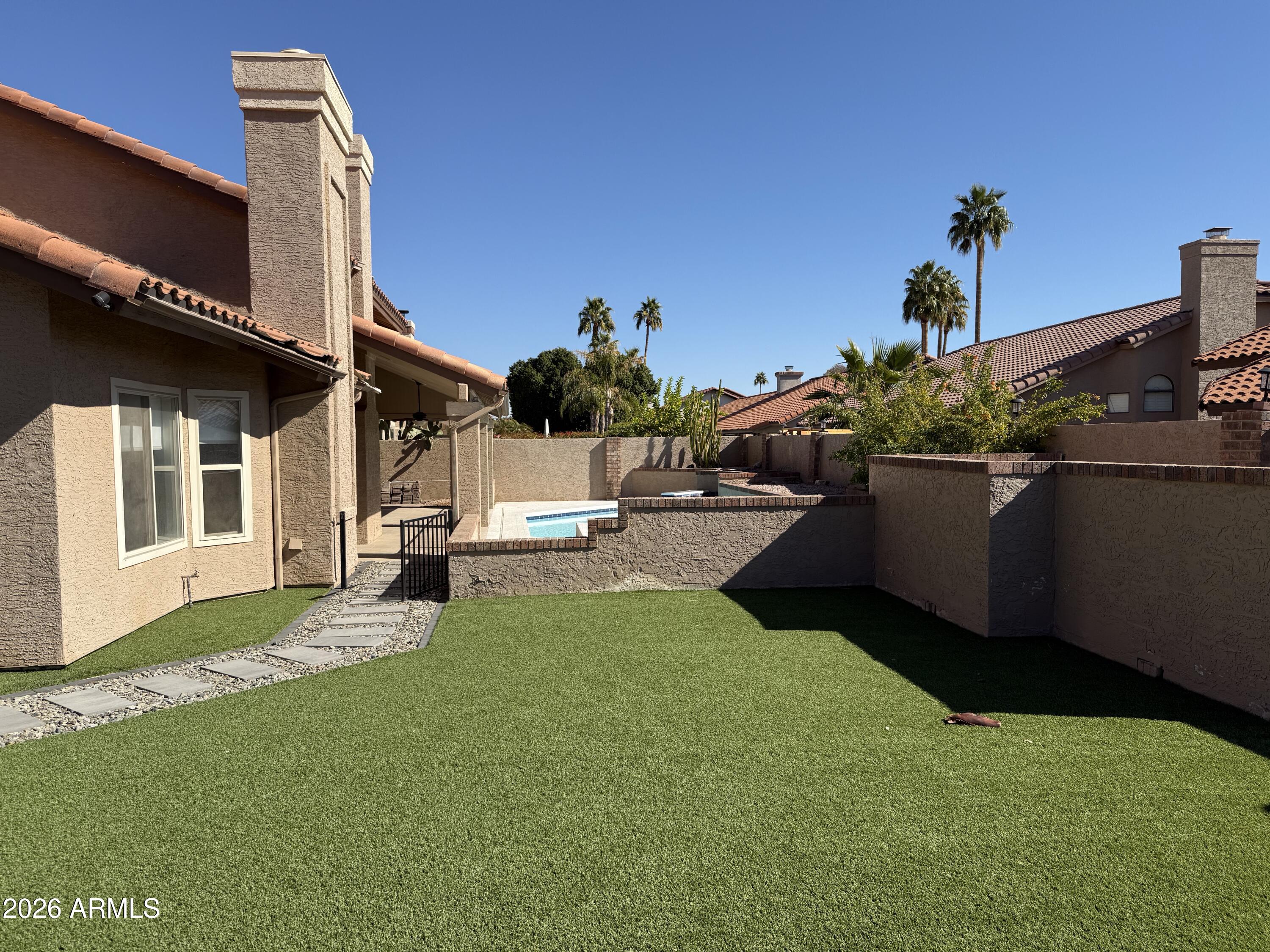 7031 W WESCOTT Drive