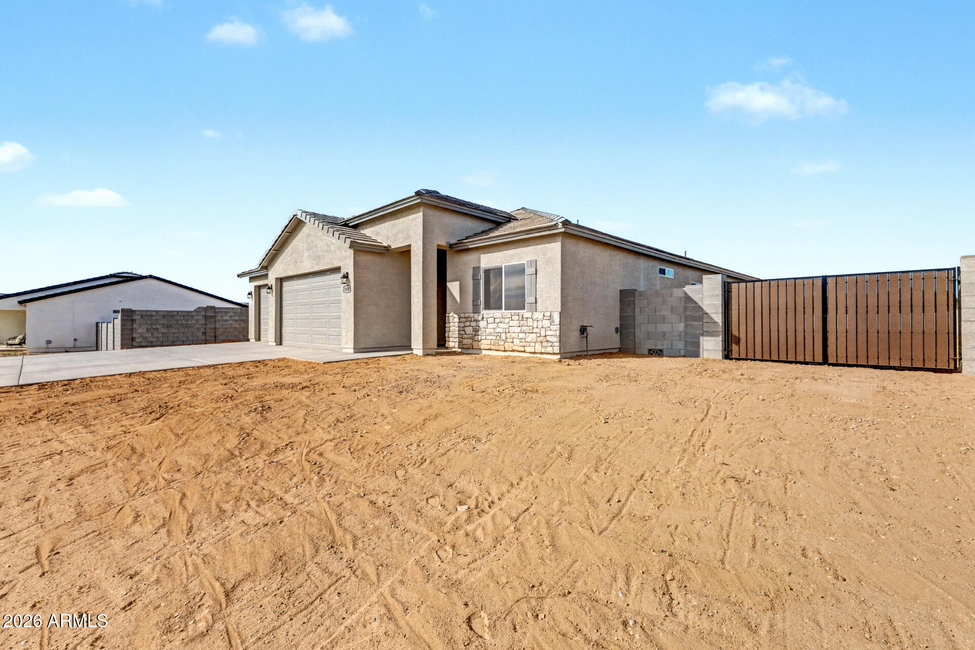 9806 W APPALOOSA Trail