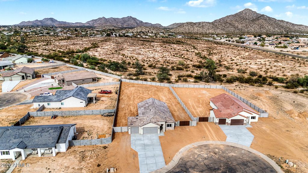 Photo of 9806 W Appaloosa Trail, Casa Grande, AZ 85194 (MLS # 6976811)