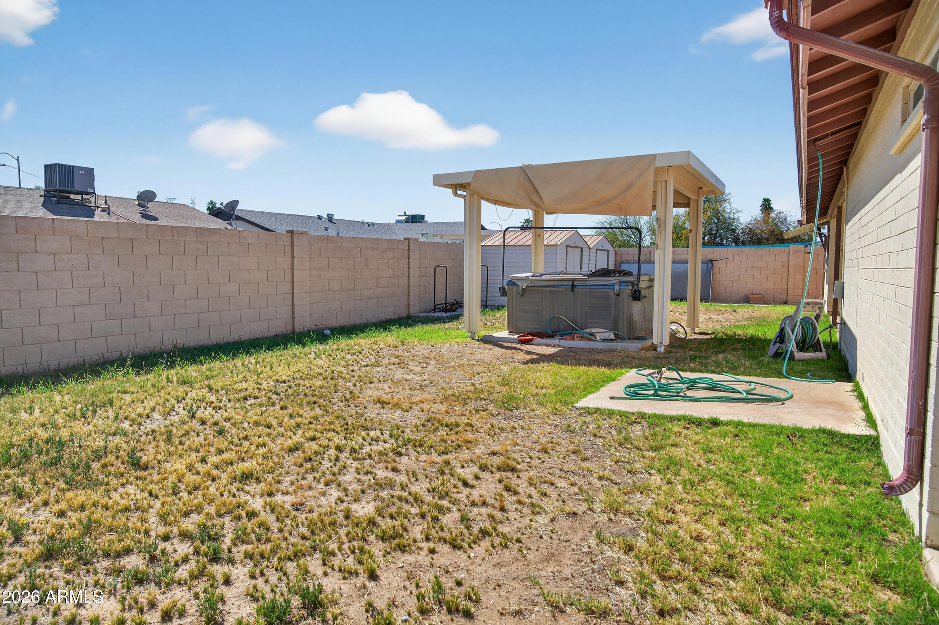 10437 W BUTLER Drive