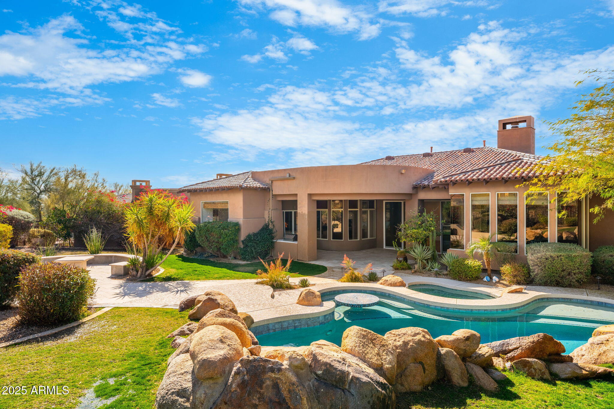 9290 E THOMPSON PEAK Parkway 204