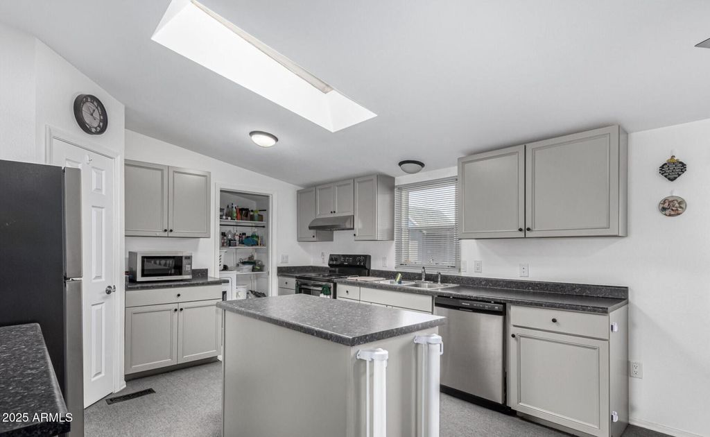 Photo of 30446 W Portland Street, Buckeye, AZ 85396 (MLS # 6928469)