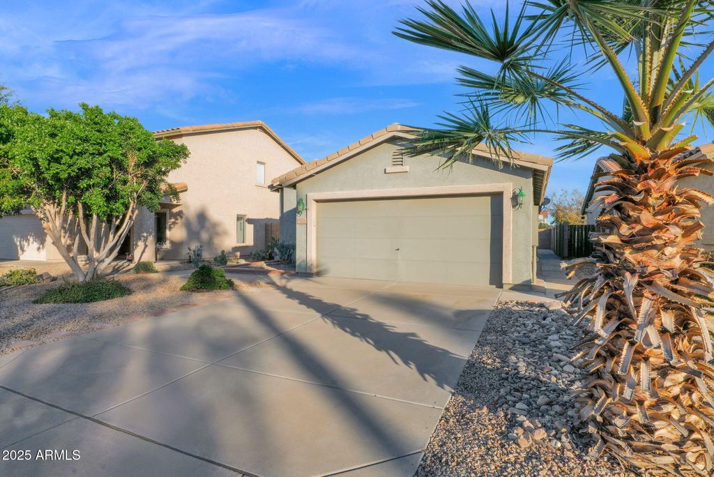 Photo of 1726 E Anastasia Street, San Tan Valley, AZ 85140 (MLS # 6953989)