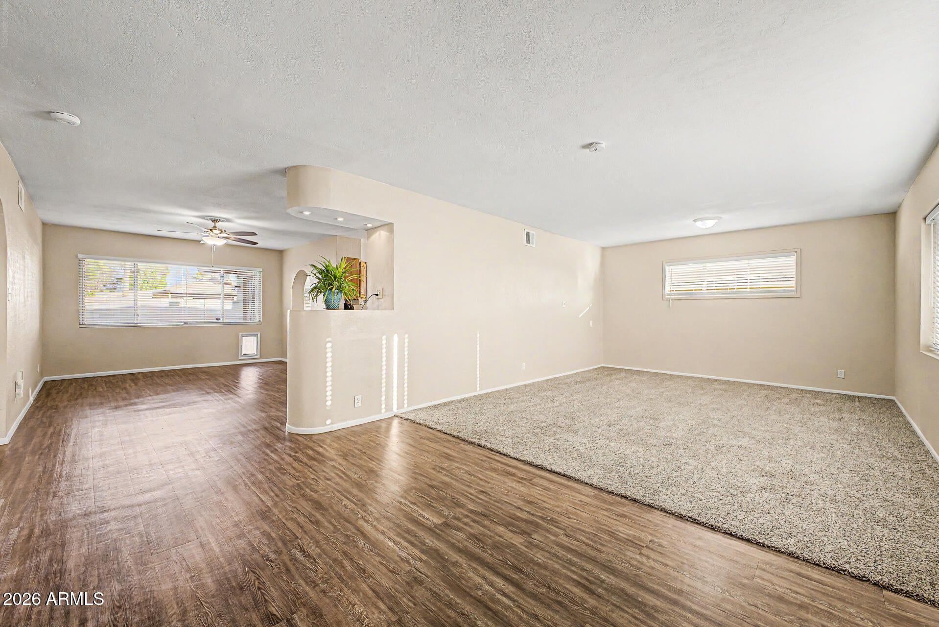 2315 W SHADY GLEN Avenue