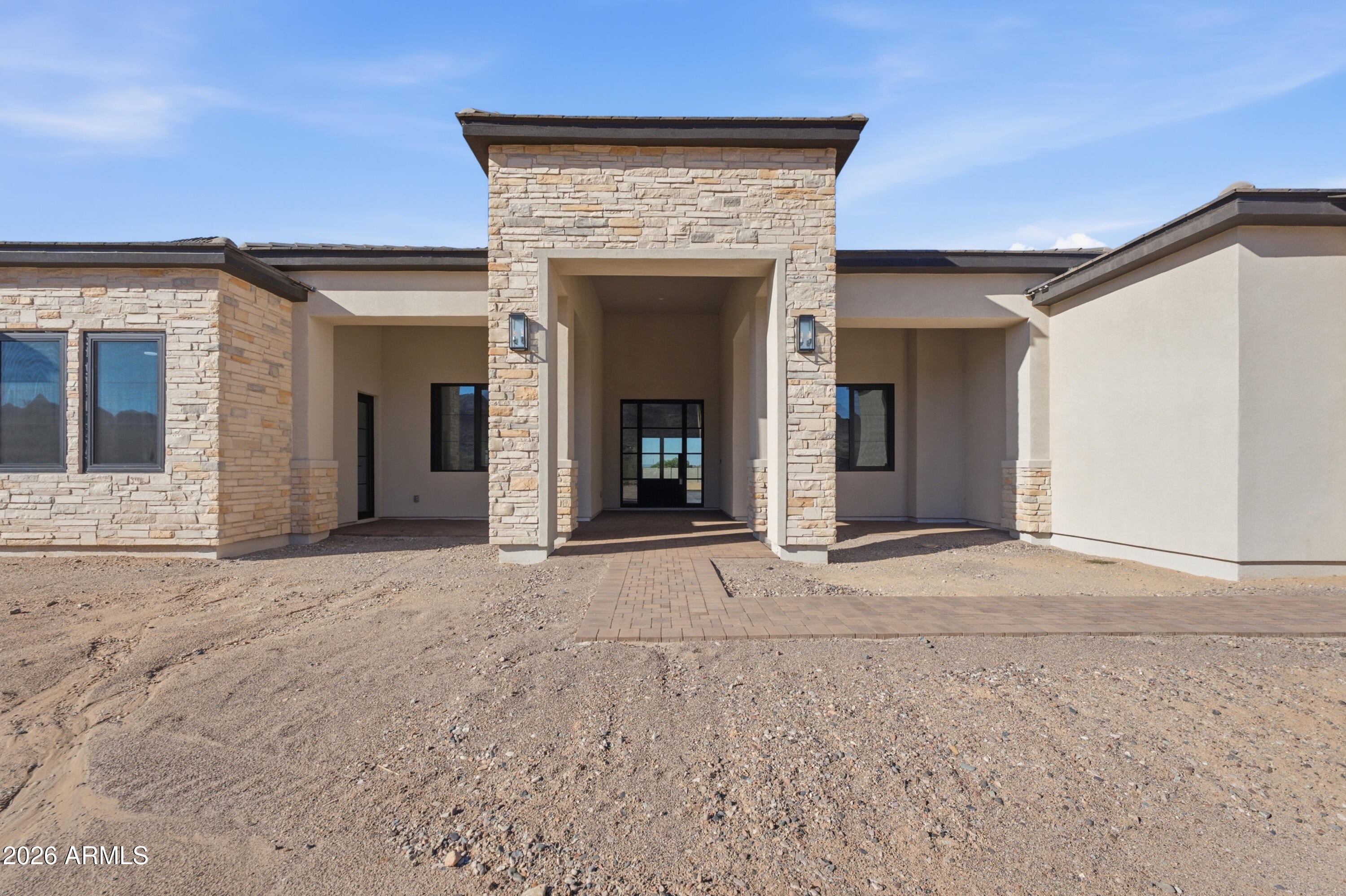 5762 W Sun Dance Drive