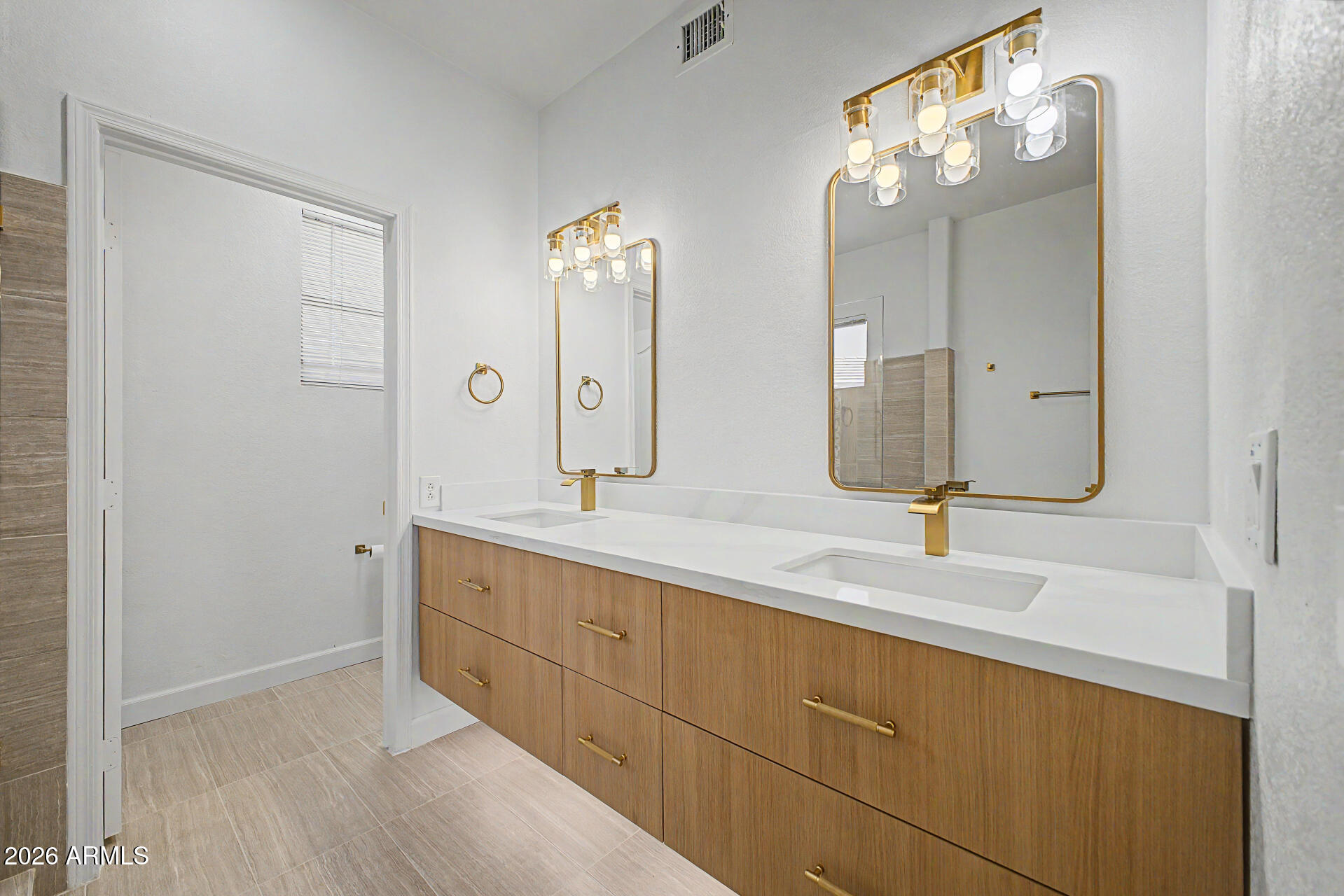 ARIZONA TRADITIONS 89 10 - Residential