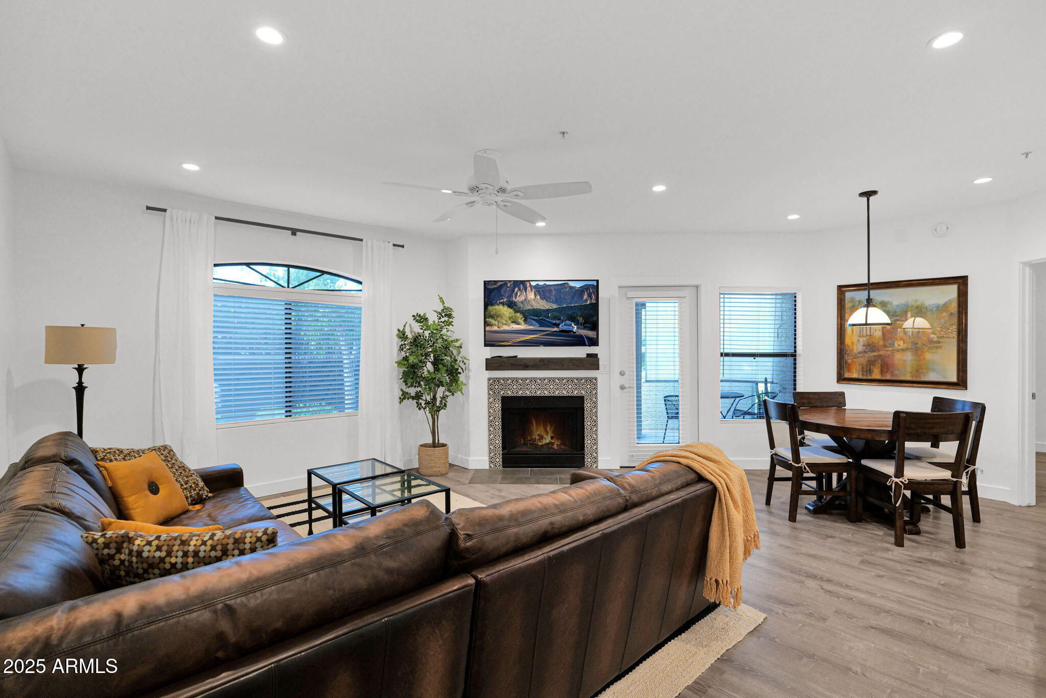 15095 N THOMPSON PEAK Parkway 1050