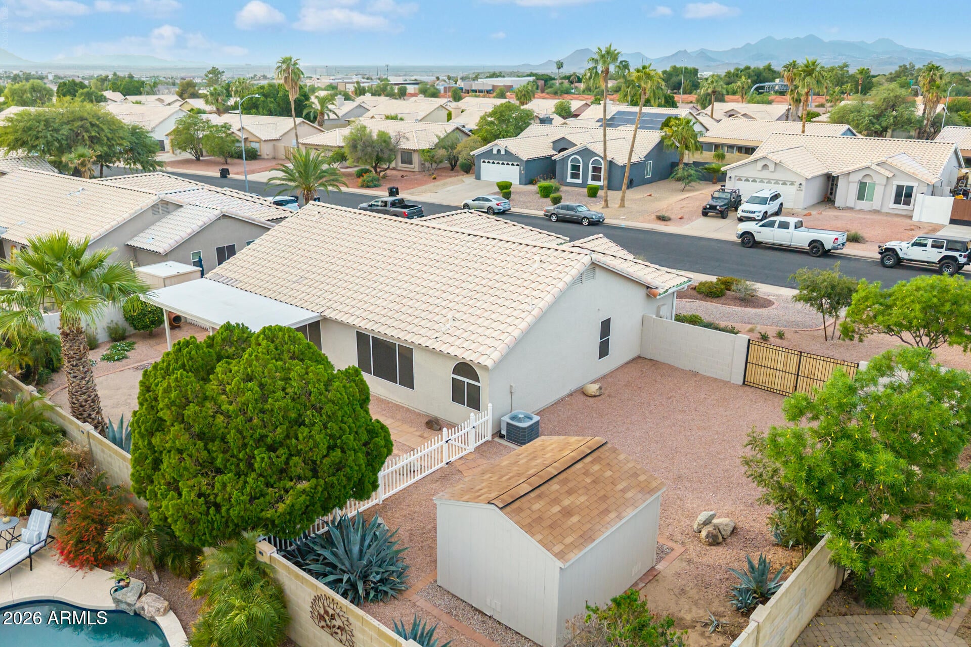 6321 E PRESIDIO Street