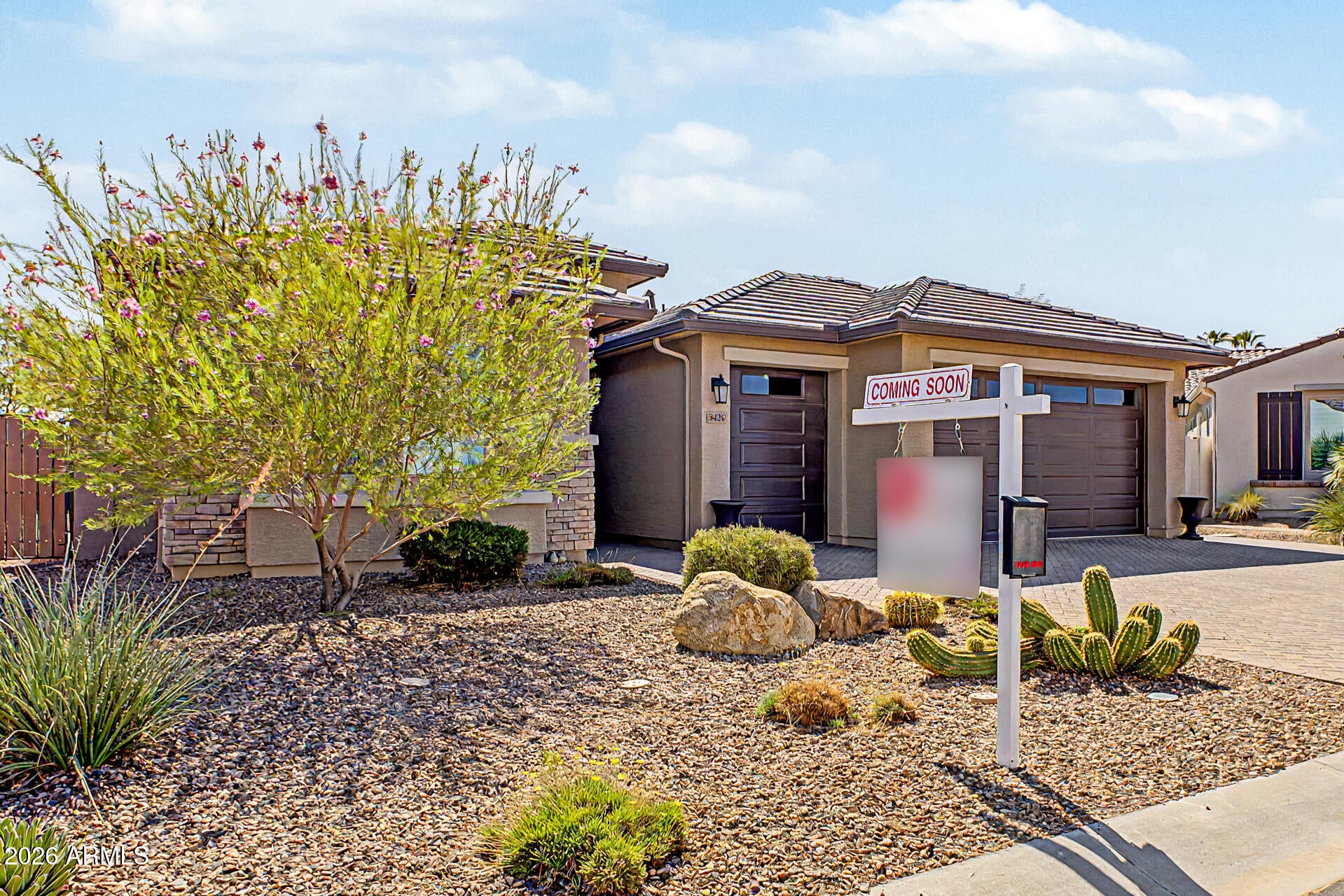 5429 N DAKOTA Drive