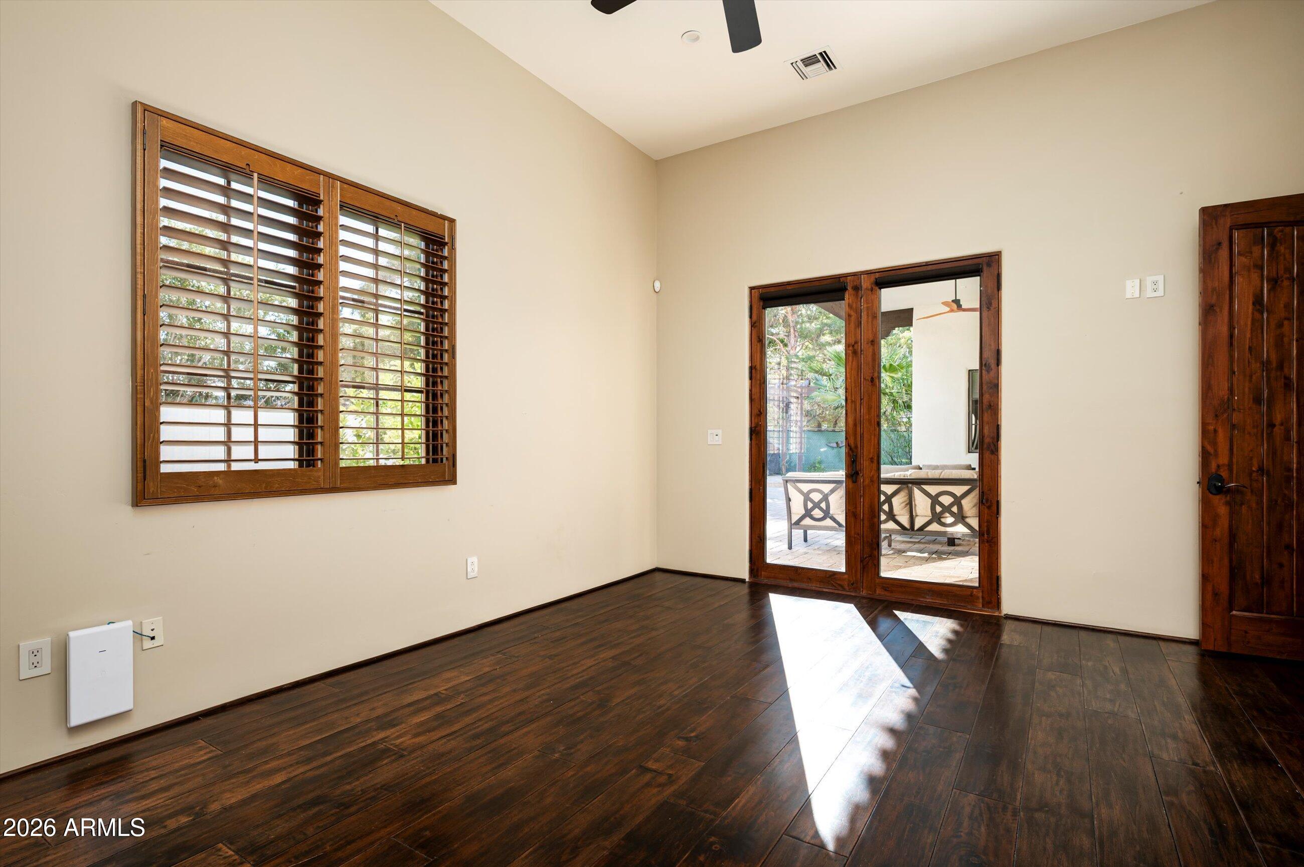 INGLESIDE CLUB - Residential