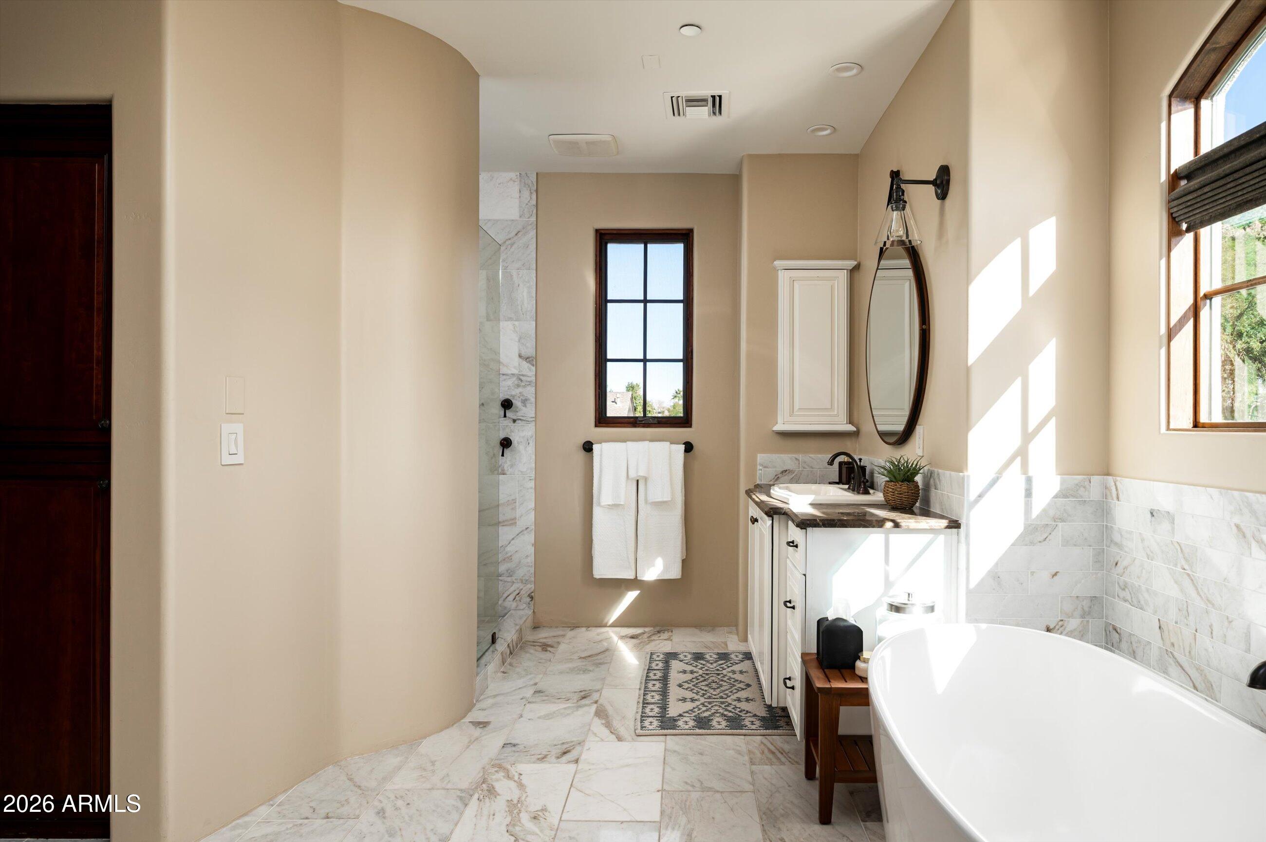 INGLESIDE CLUB - Residential