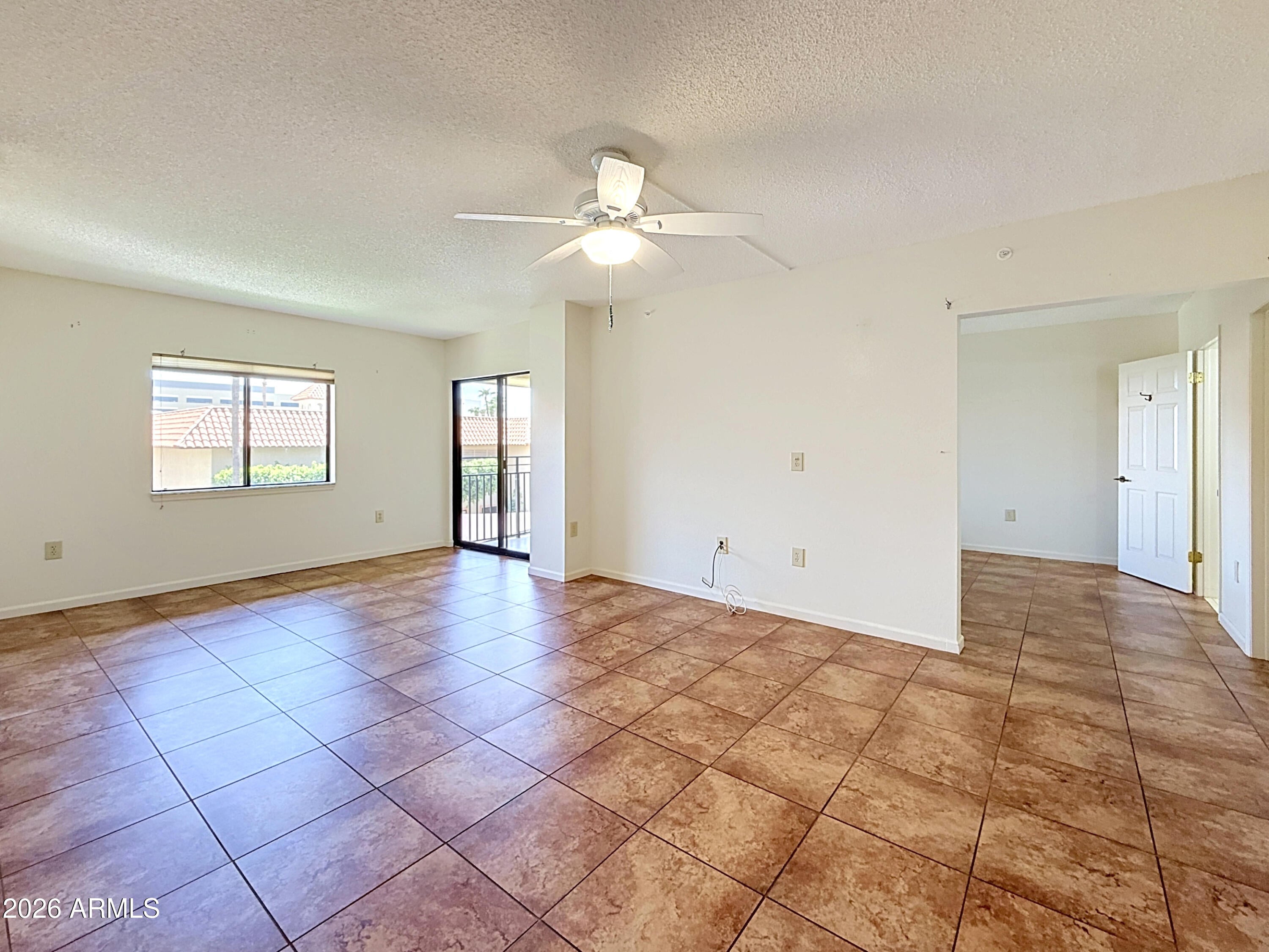 10330 W Thunderbird Boulevard C304
