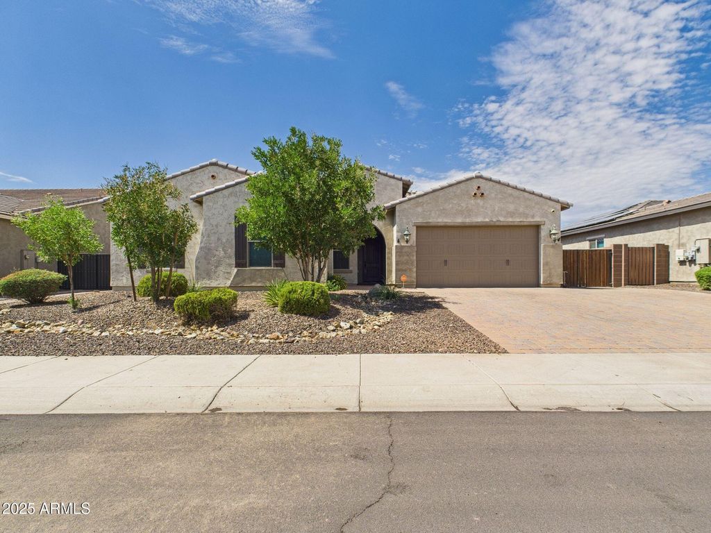 Photo of 22278 N 94th Lane, Peoria, AZ 85383 (MLS # 6925445)