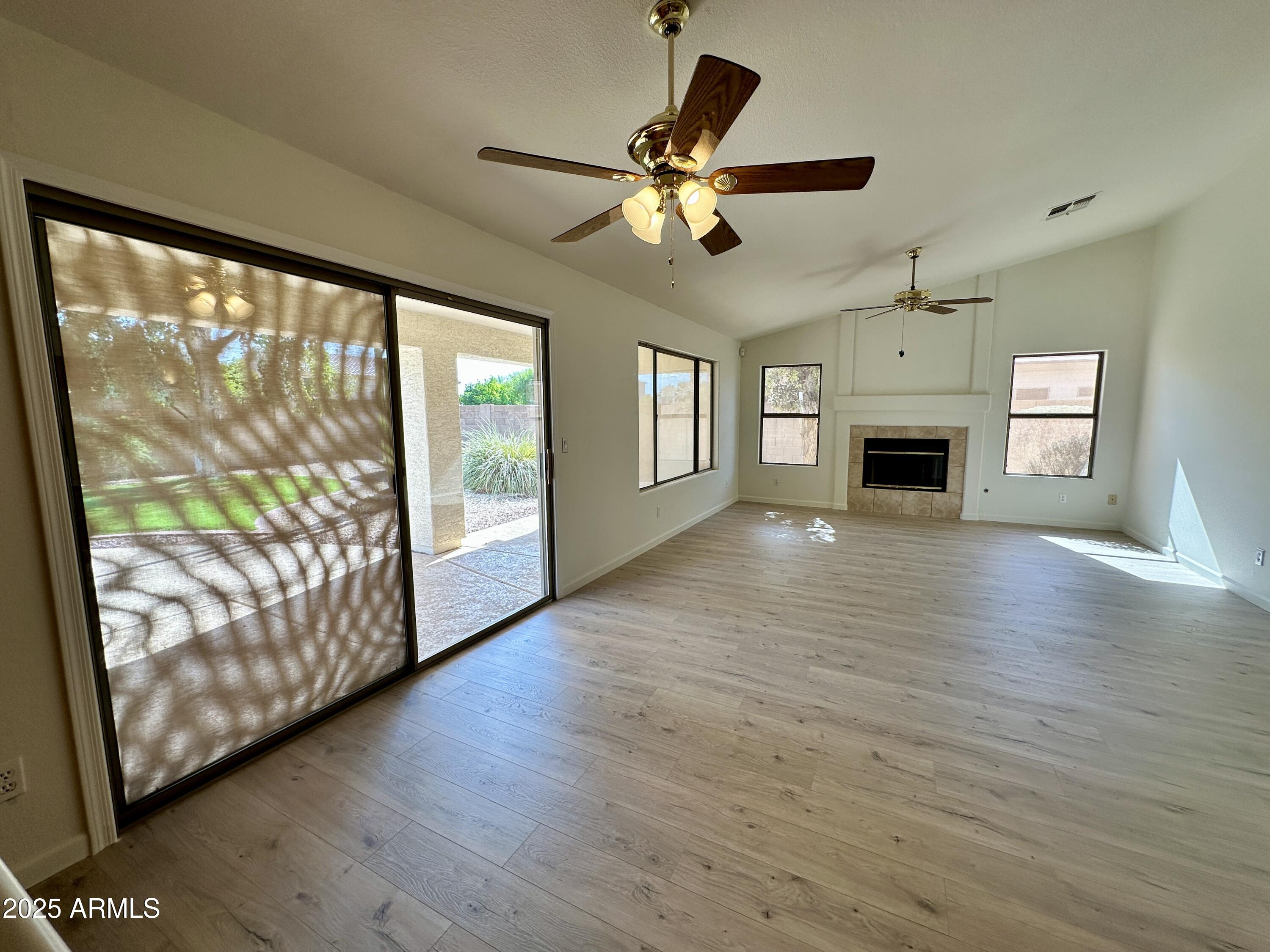 6911 W MONTE LINDO --